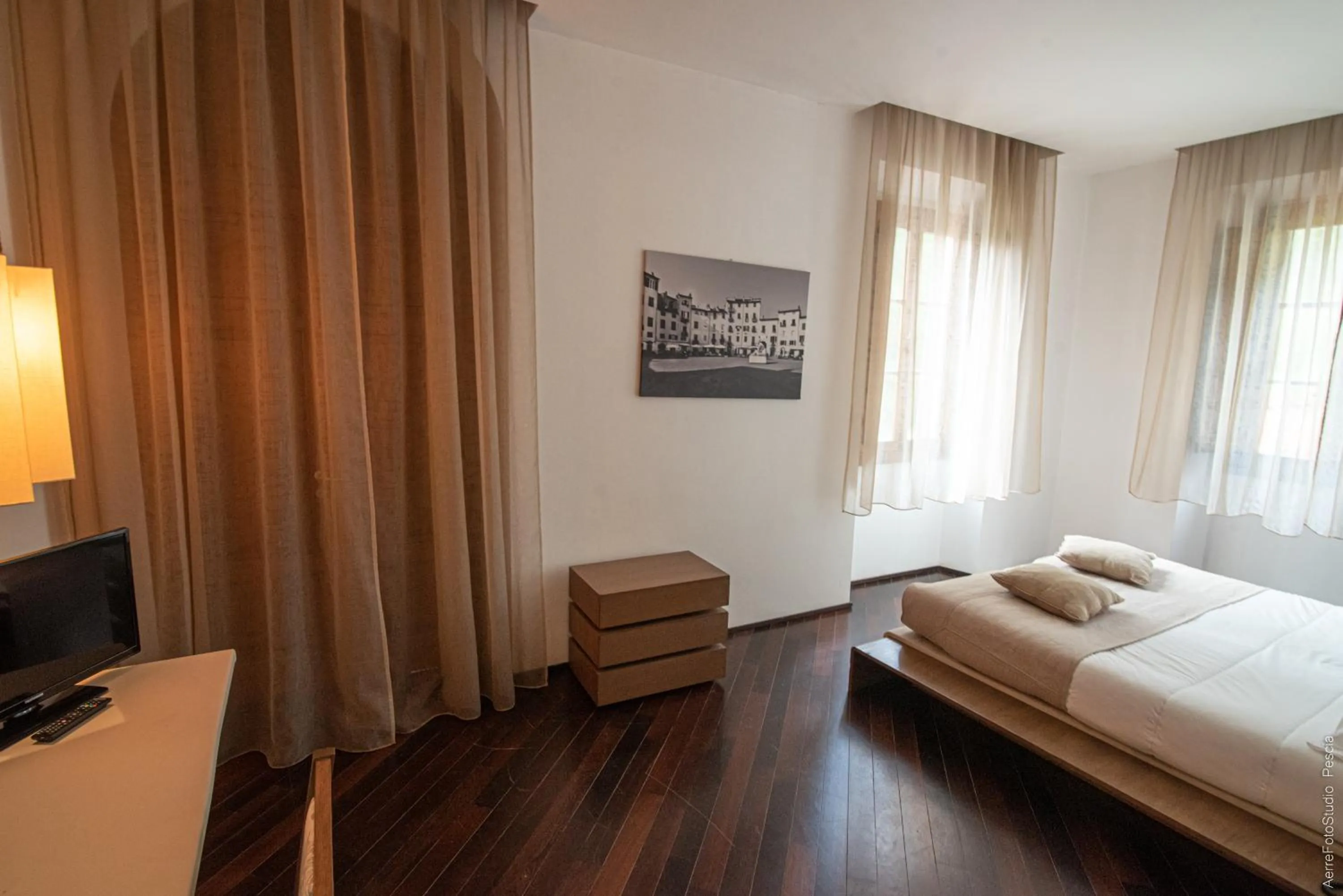 Bed in La Torre wine resort