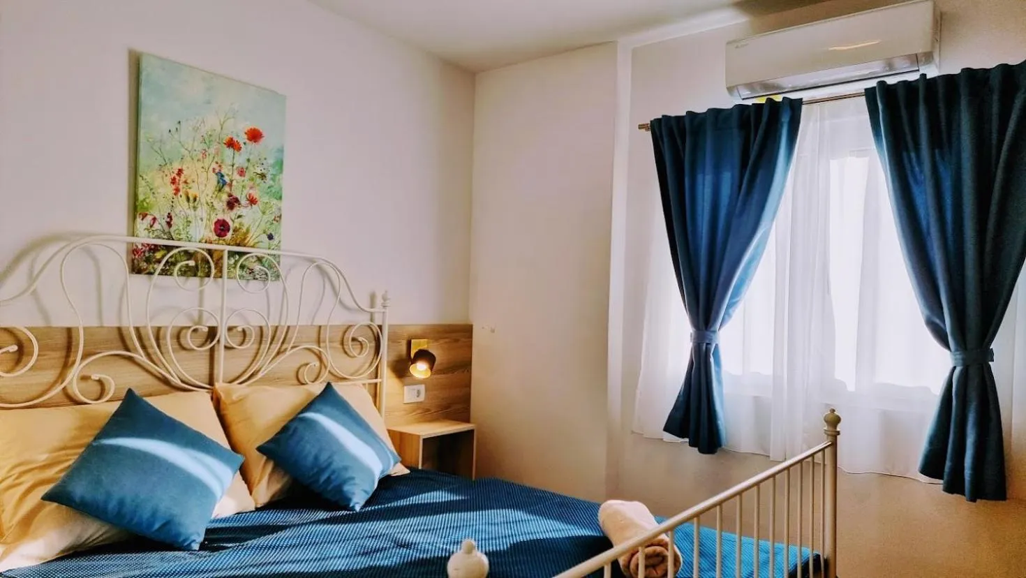 Bed in Dorijini Dvori