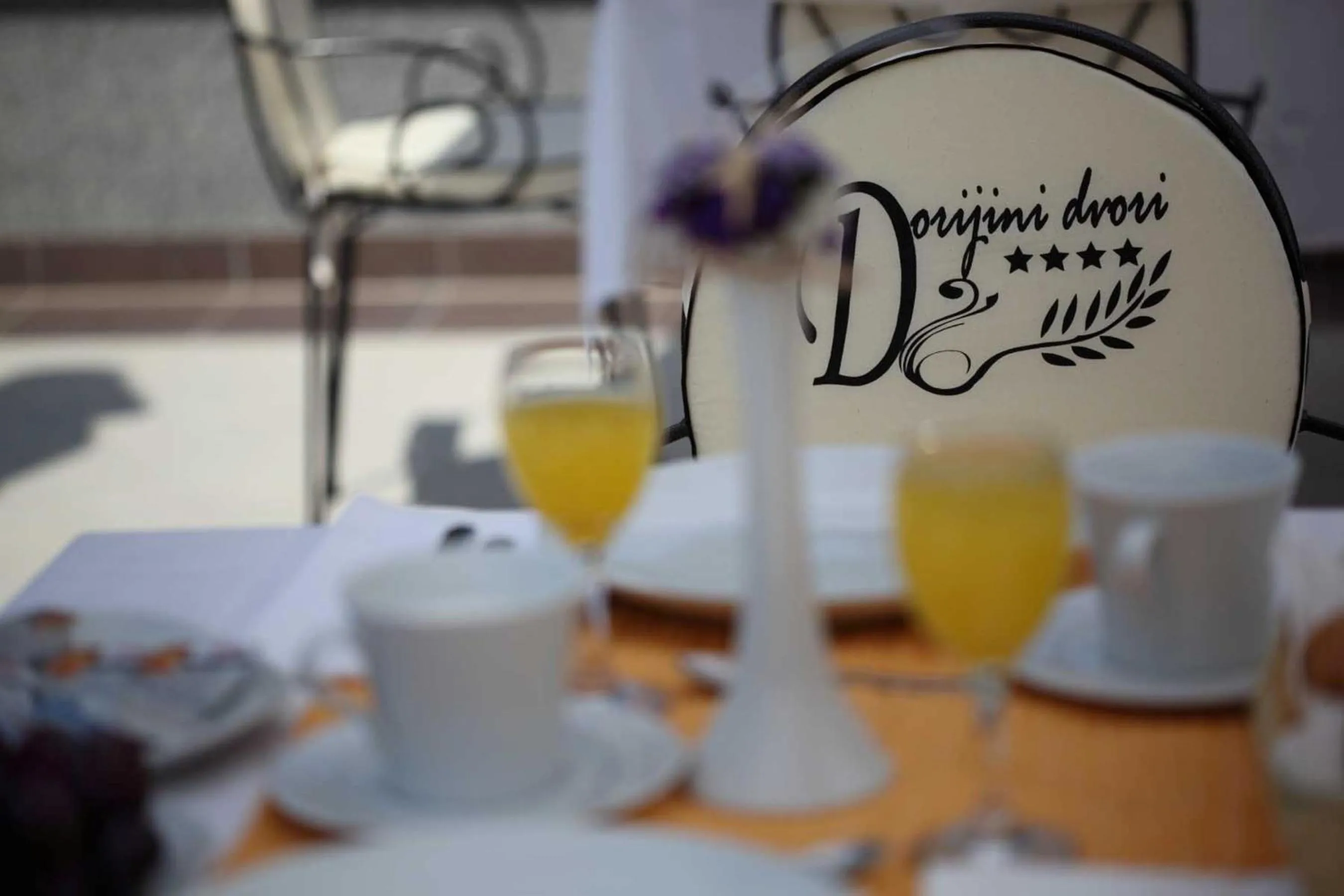 Drinks in Dorijini Dvori