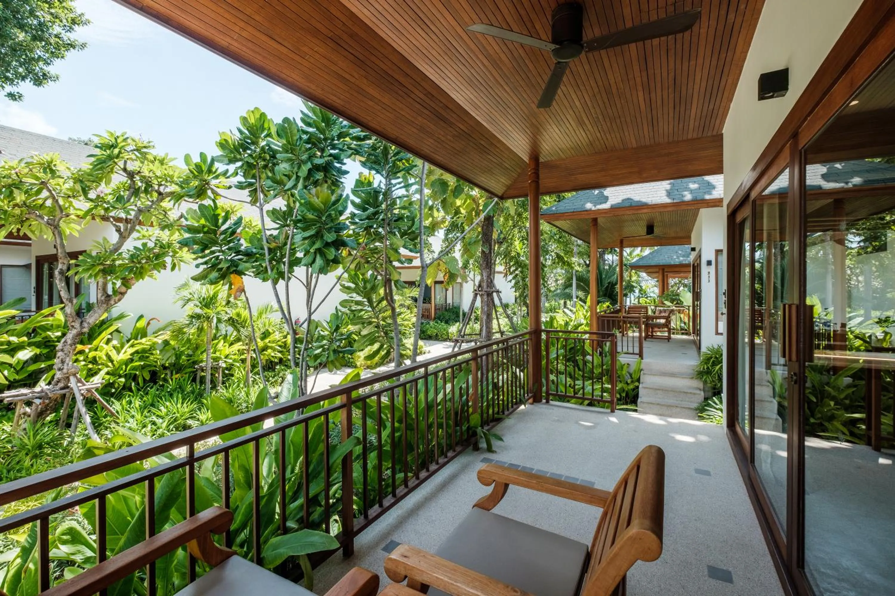 Patio in Banana Fan Sea Resort