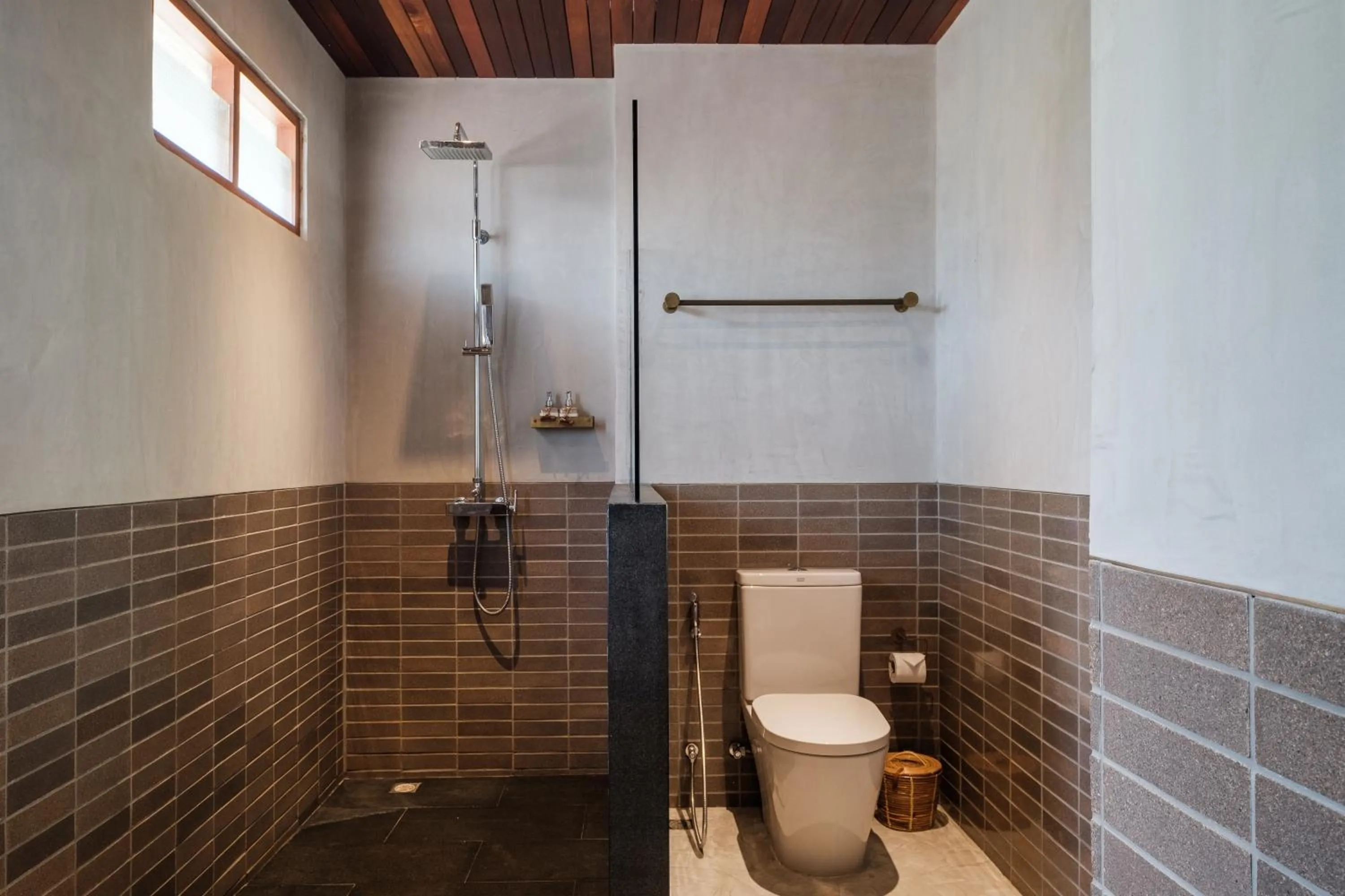 Shower in Banana Fan Sea Resort