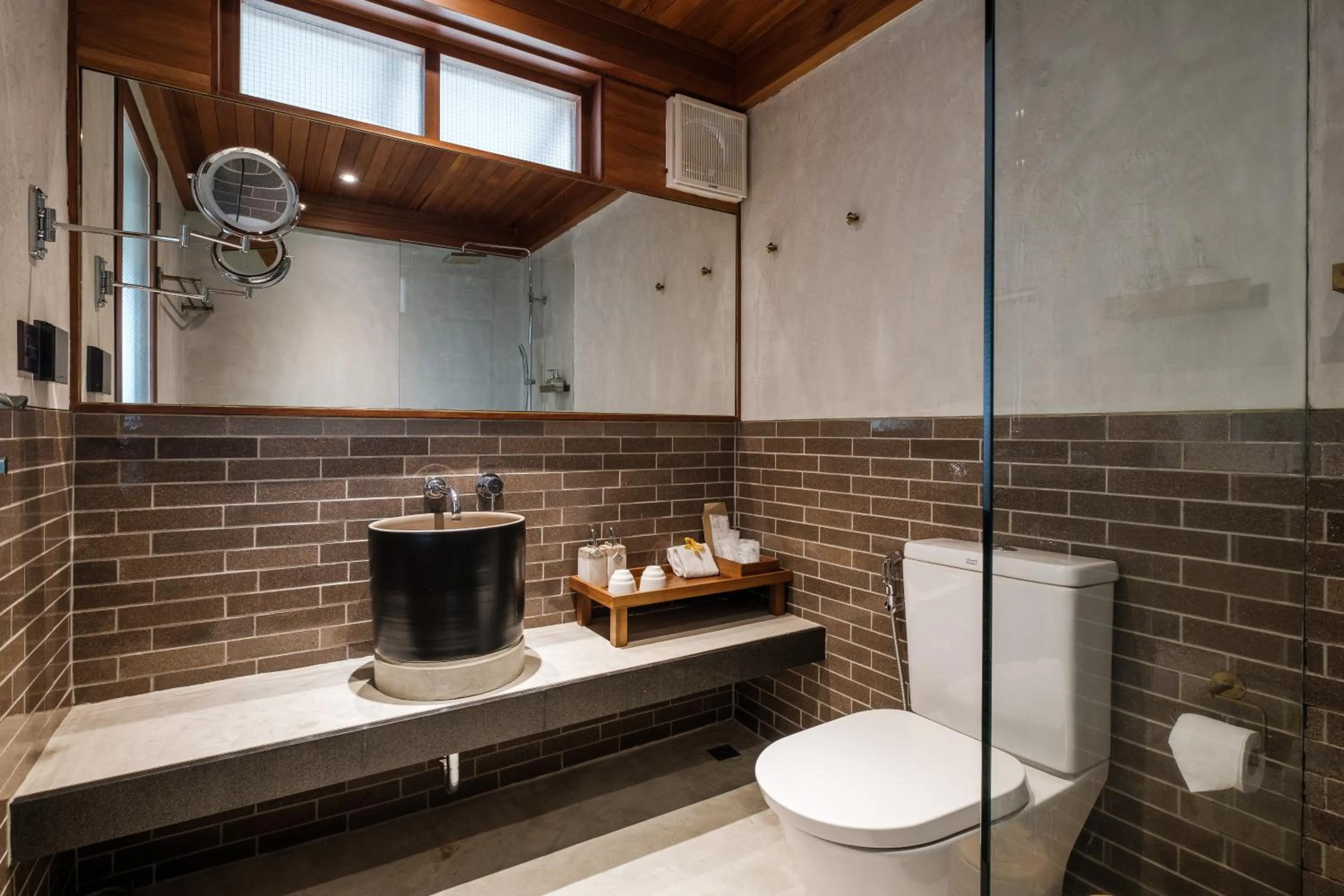 Bathroom in Banana Fan Sea Resort