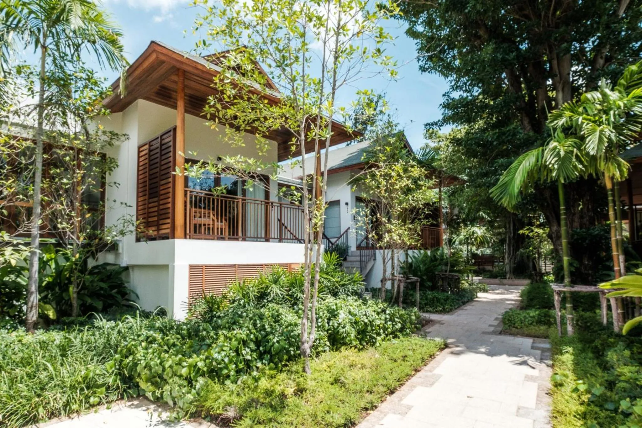 Garden view in Banana Fan Sea Resort