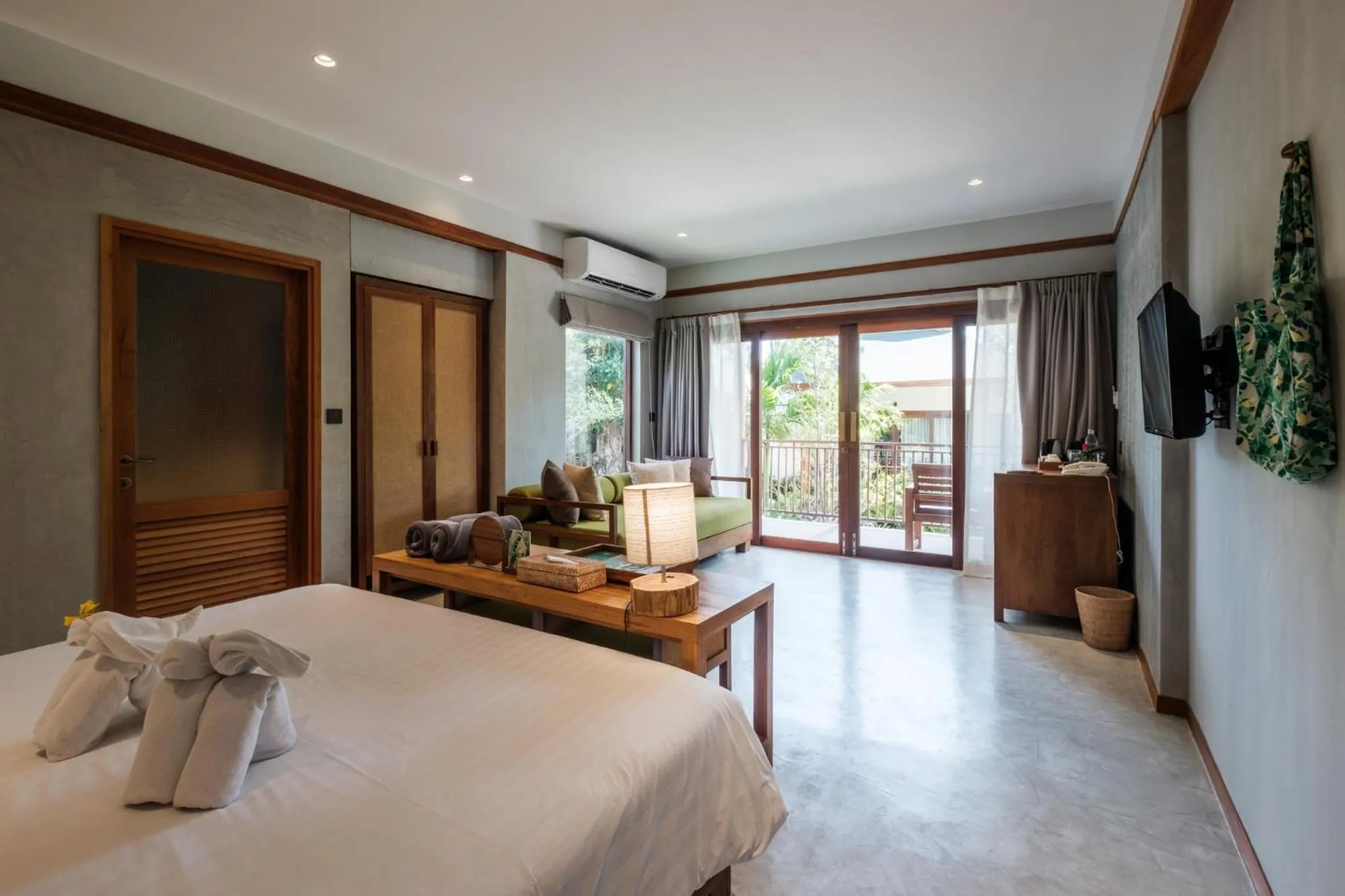 Bedroom, Bed in Banana Fan Sea Resort