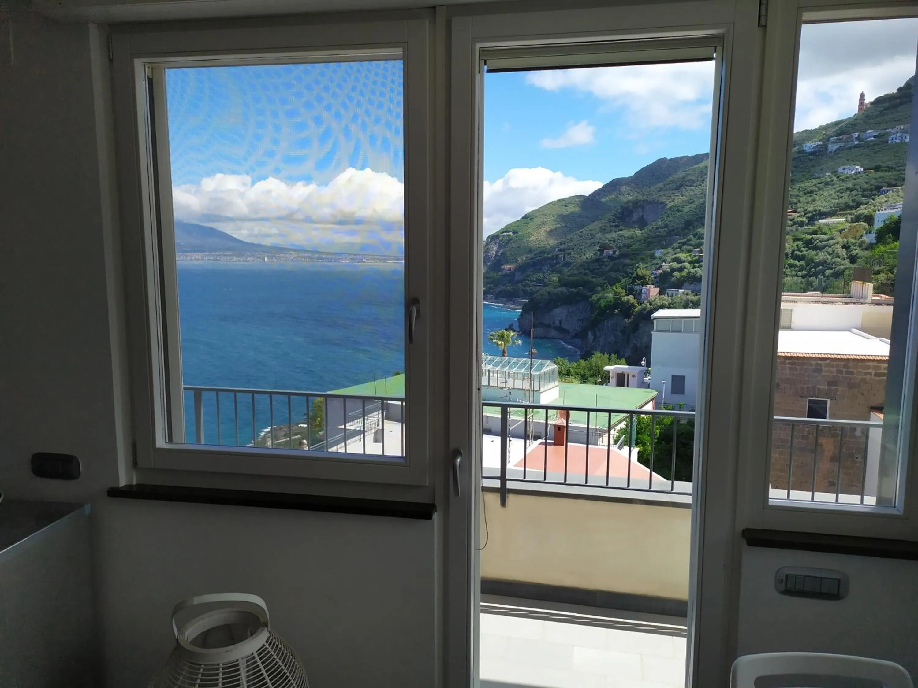 Day in Cubo Apartments