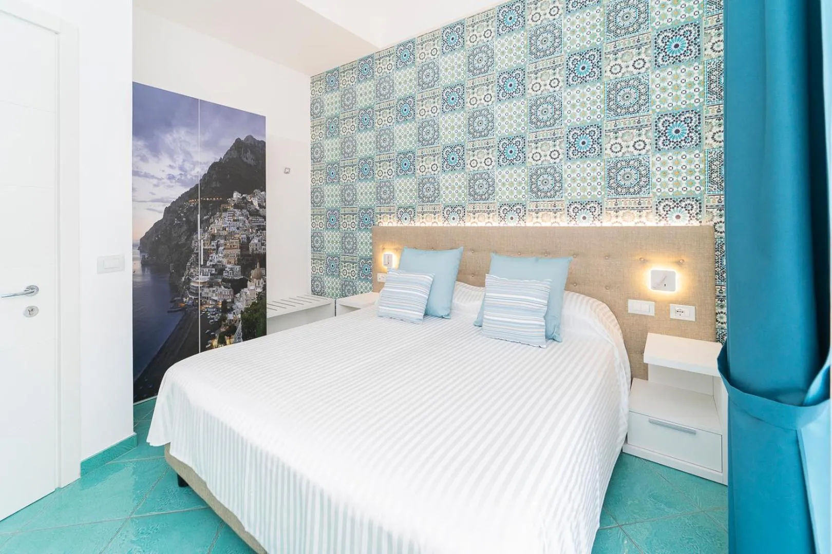 Bed in Hotel Miramare