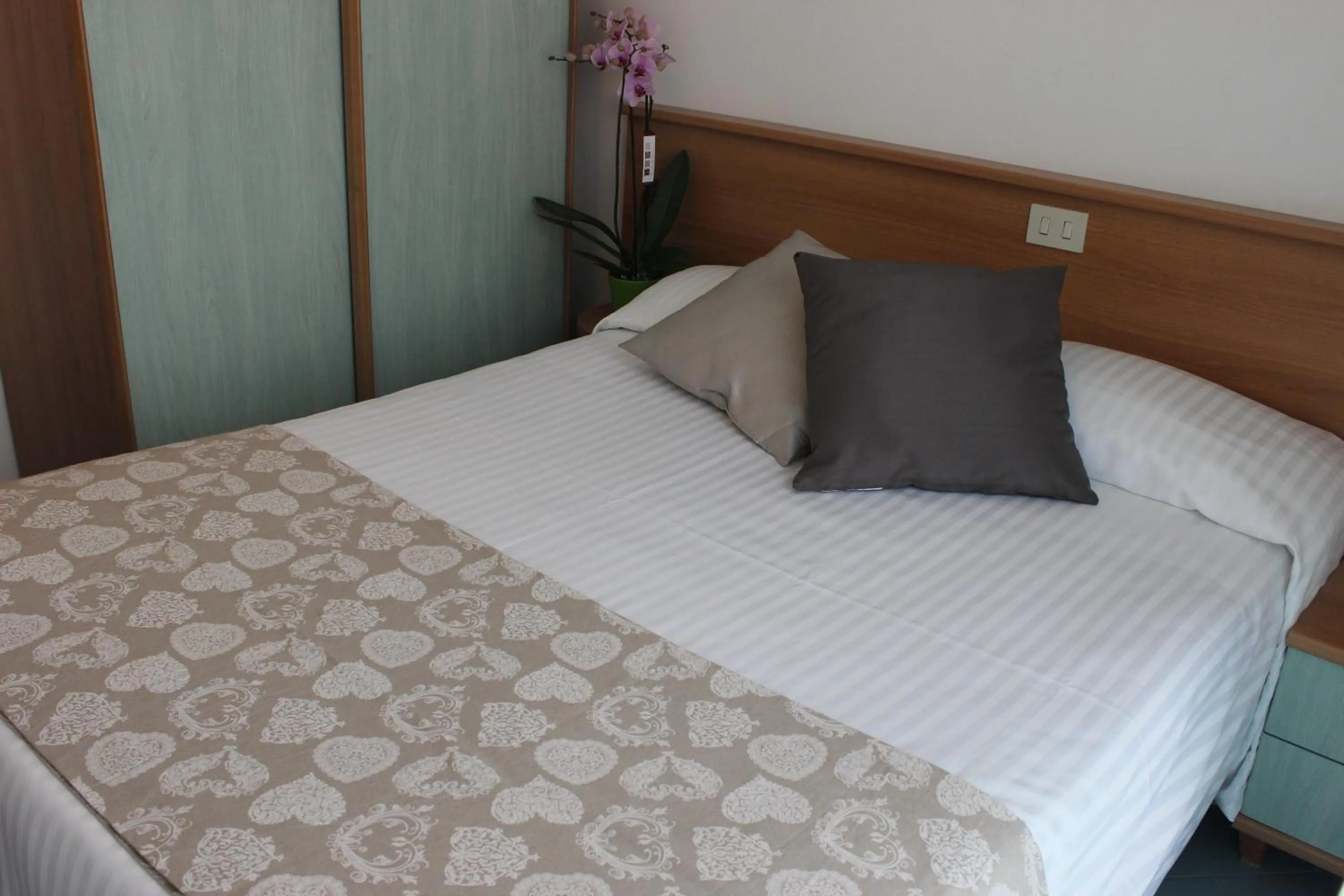 Photo of the whole room, Bed in Hotel Miramare