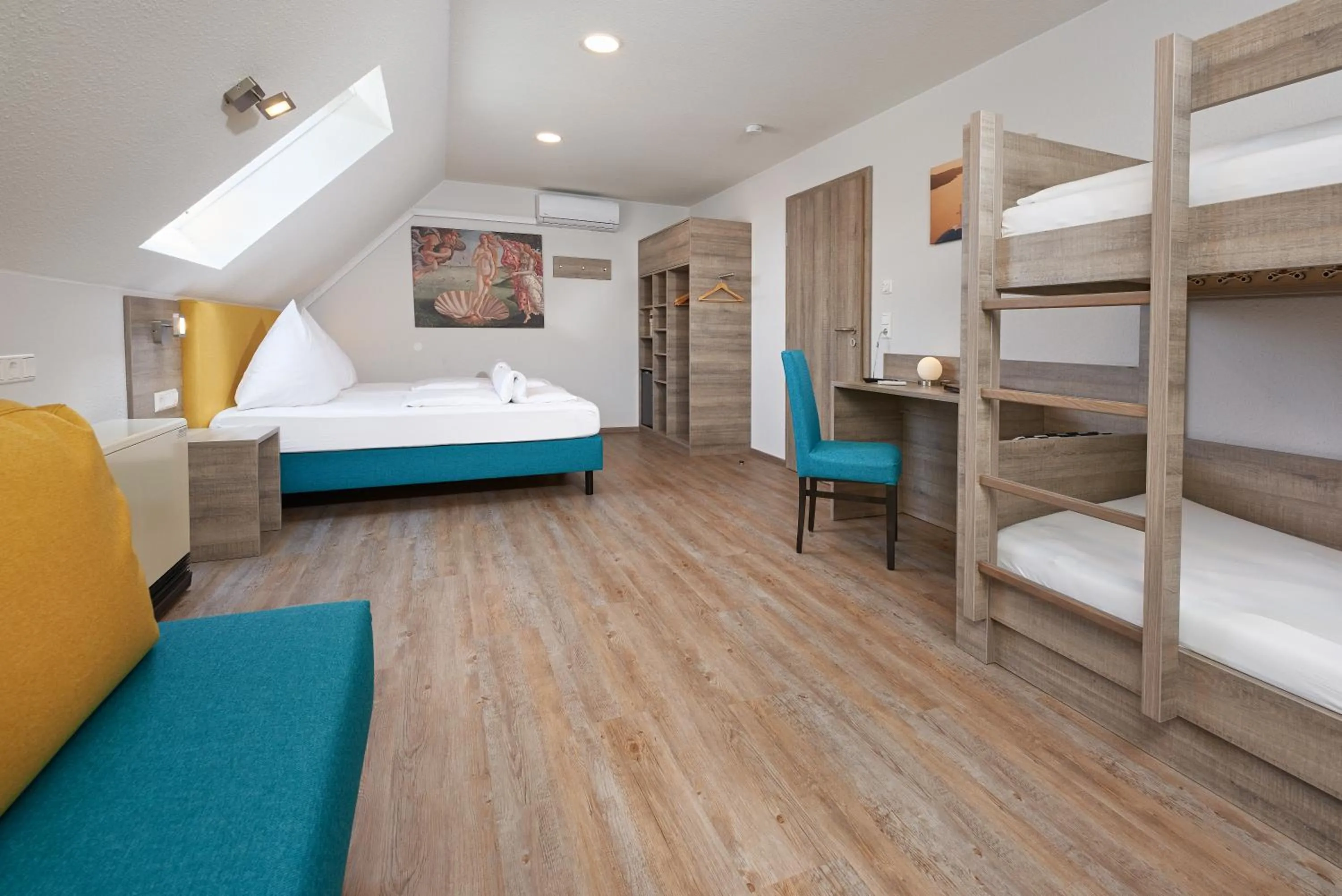 Photo of the whole room, Bed in Gästehaus Mythos