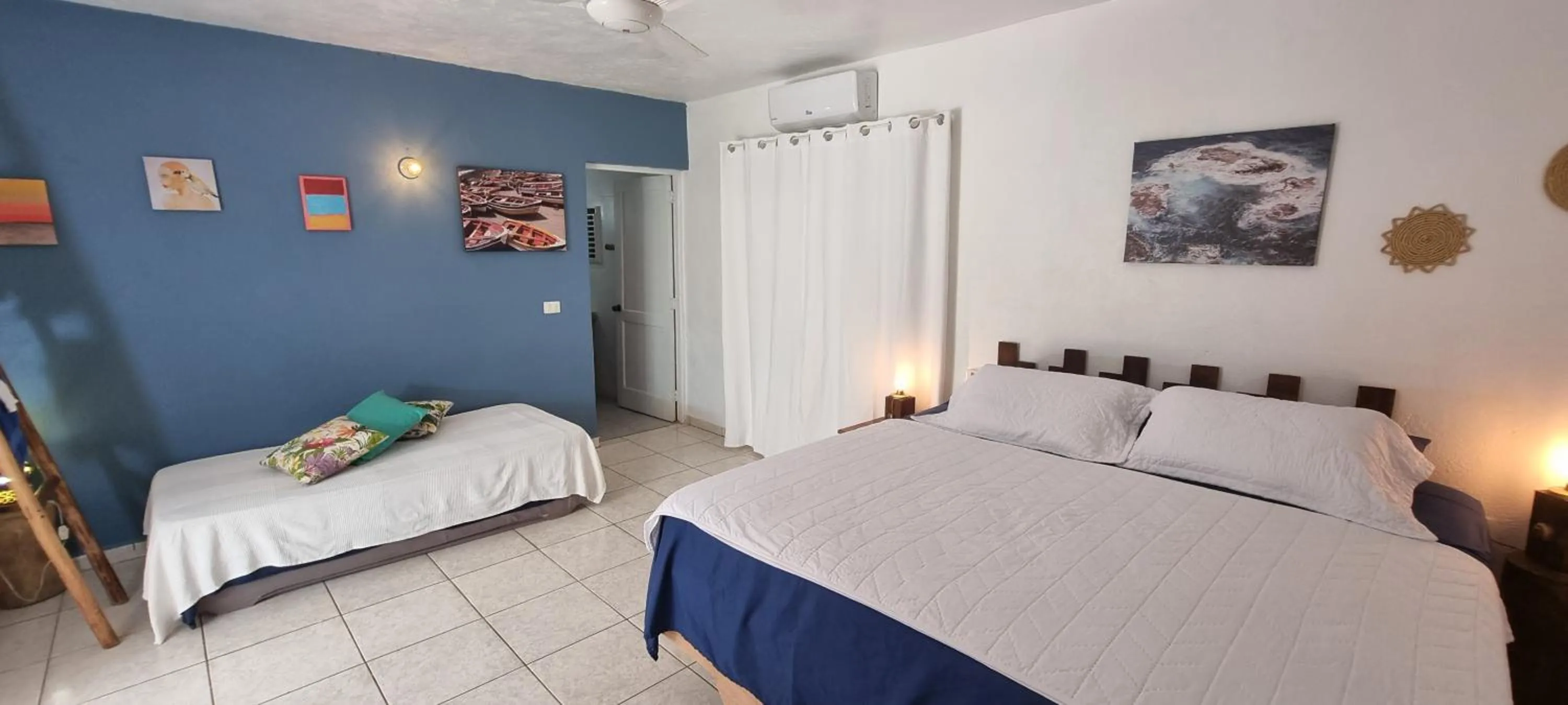 Deluxe Studio - single occupancy in Le BDM PLAYITA