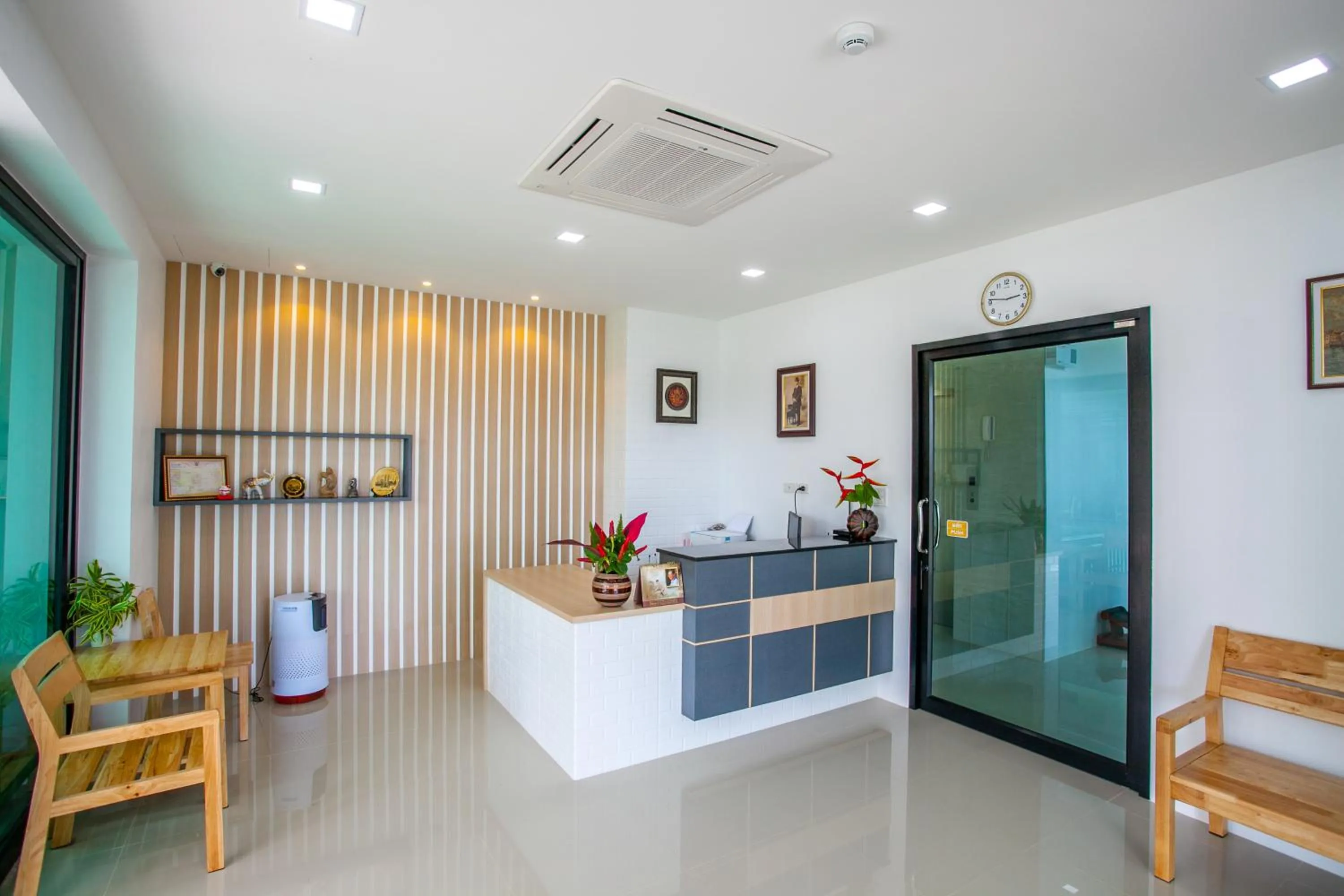 Lobby or reception in Wanarom Residence Hotel