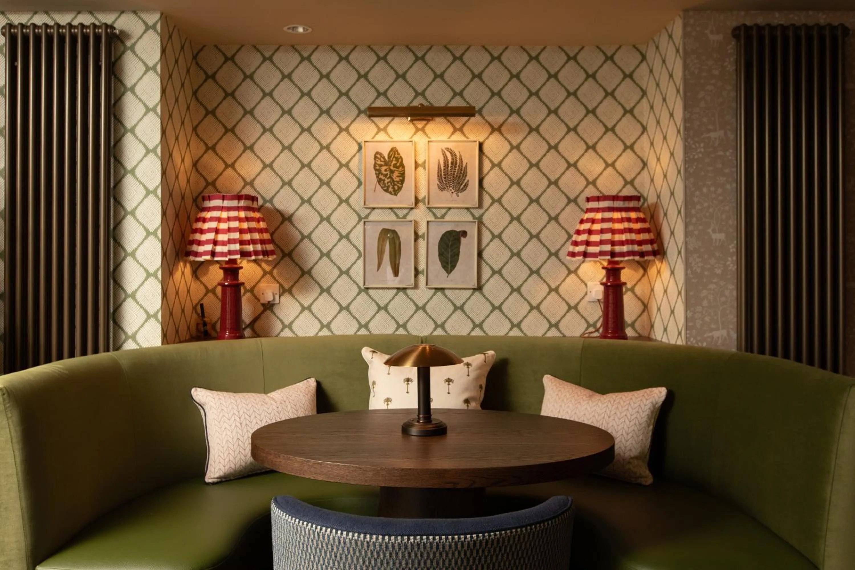 Restaurant/places to eat in The Scholar