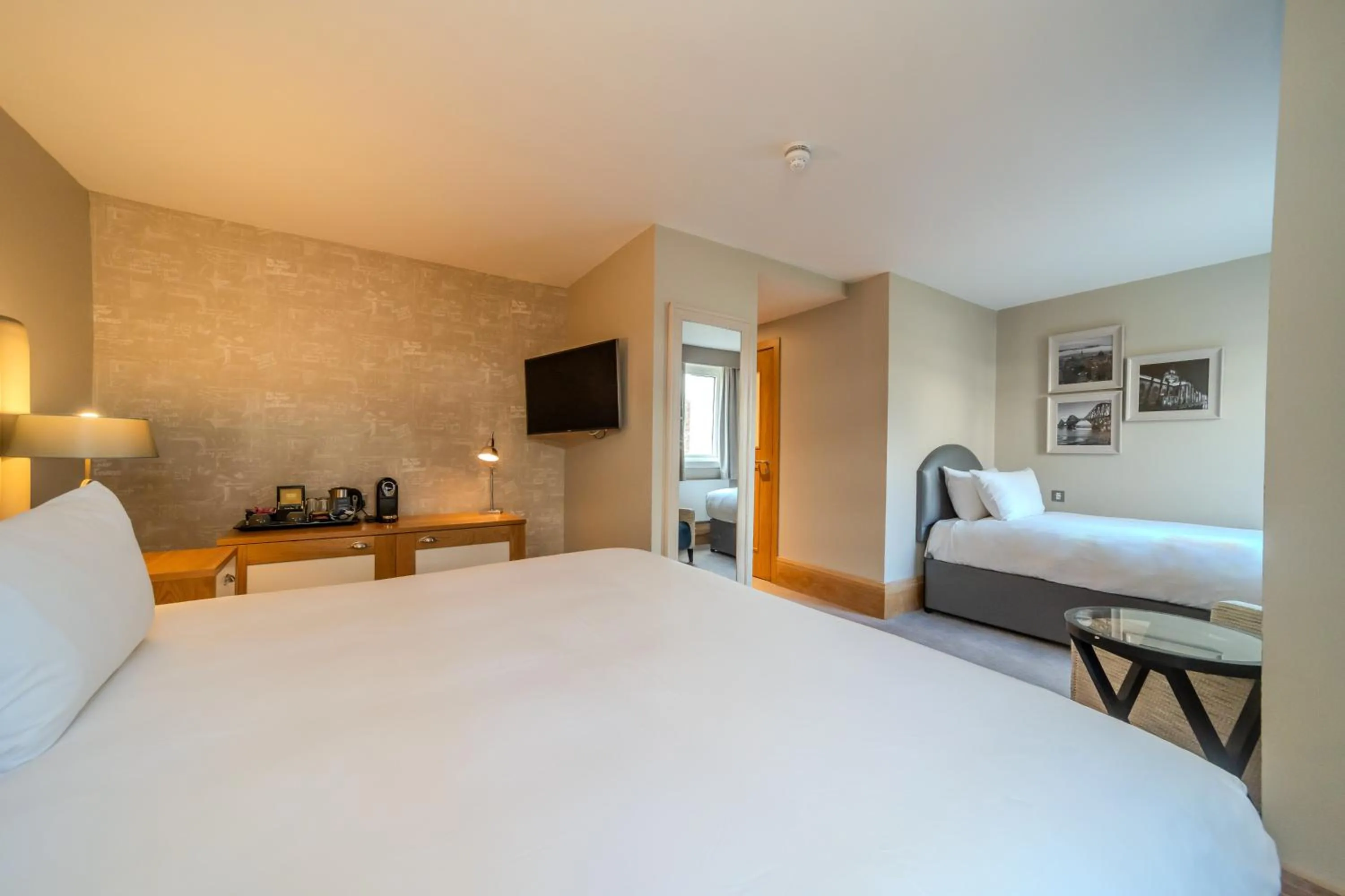 Bedroom, Bed in The Scholar