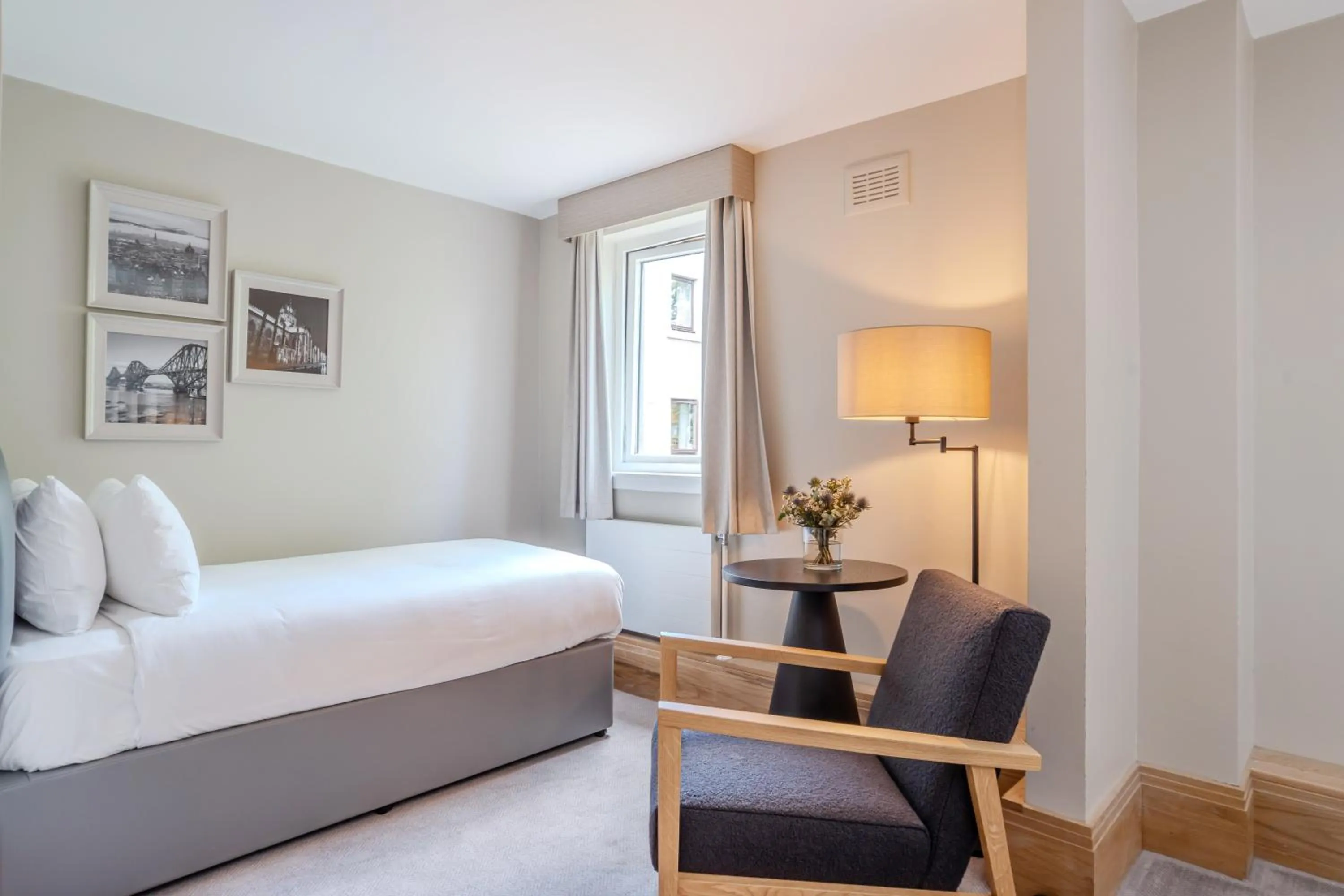 Bedroom, Bed in The Scholar