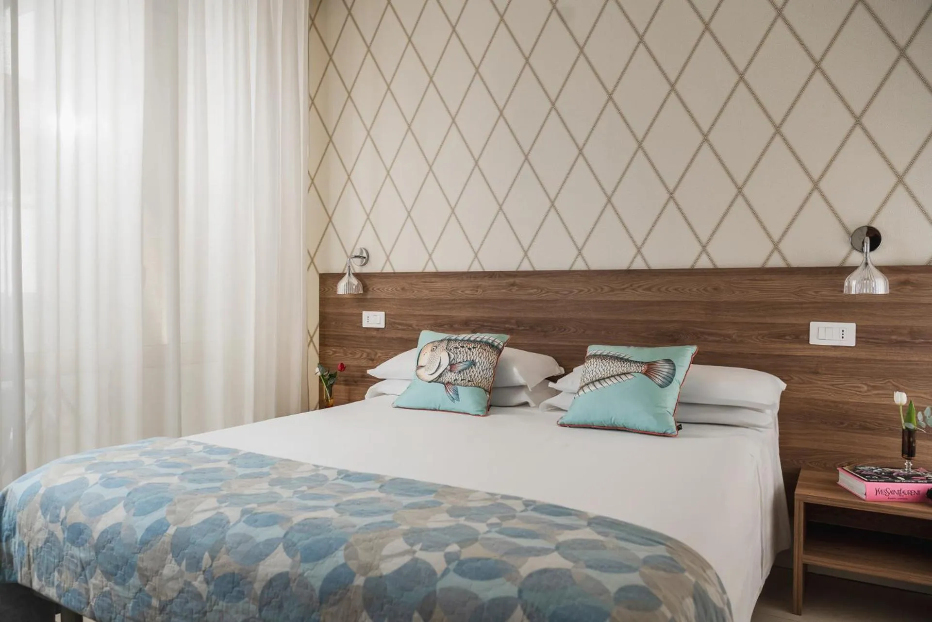 Bed in Hotel Calypso- Rimini Marina Centro