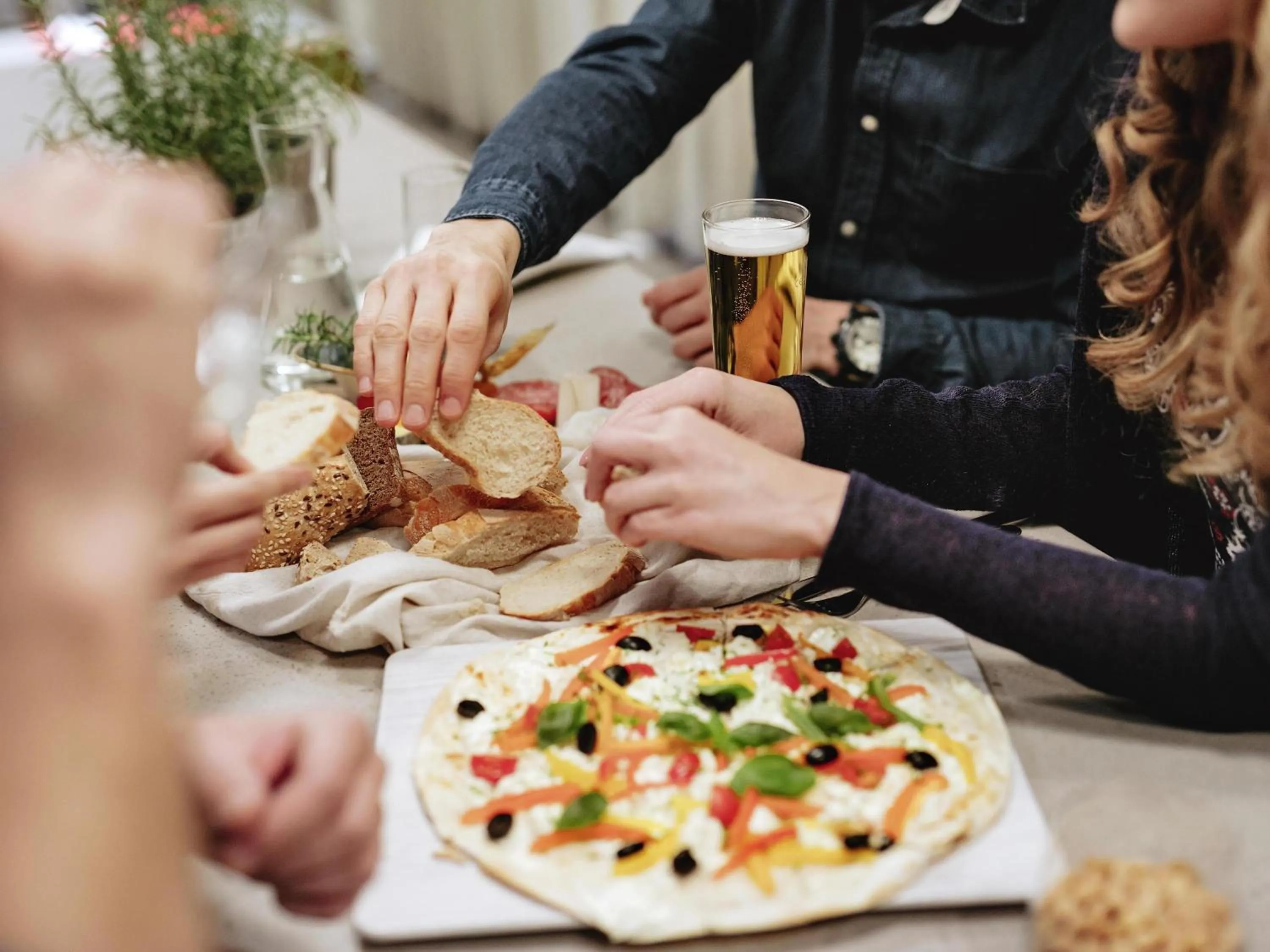 Bedroom in ibis budget Basel Pratteln