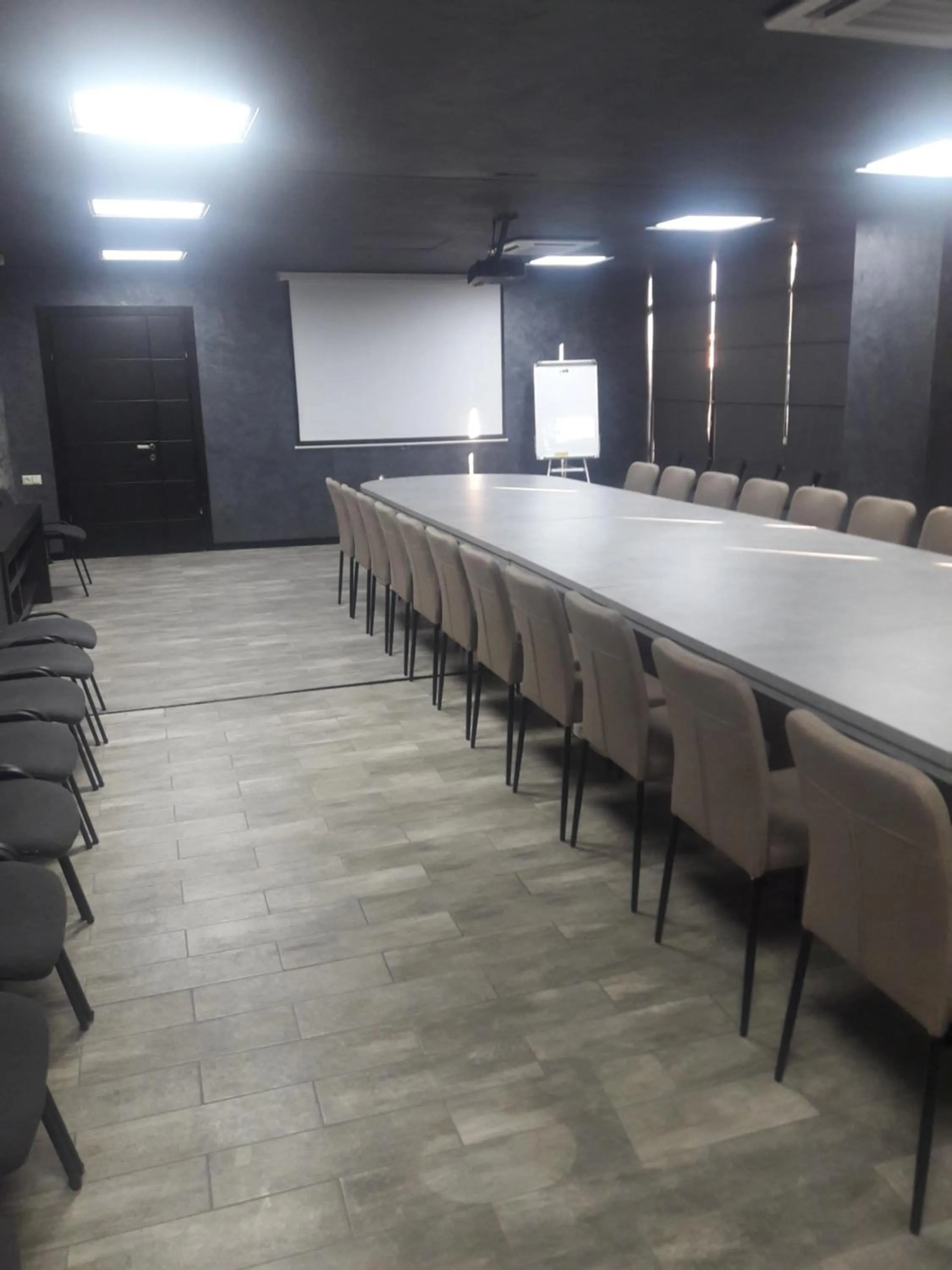 Meeting/conference room in West Tower Hotel