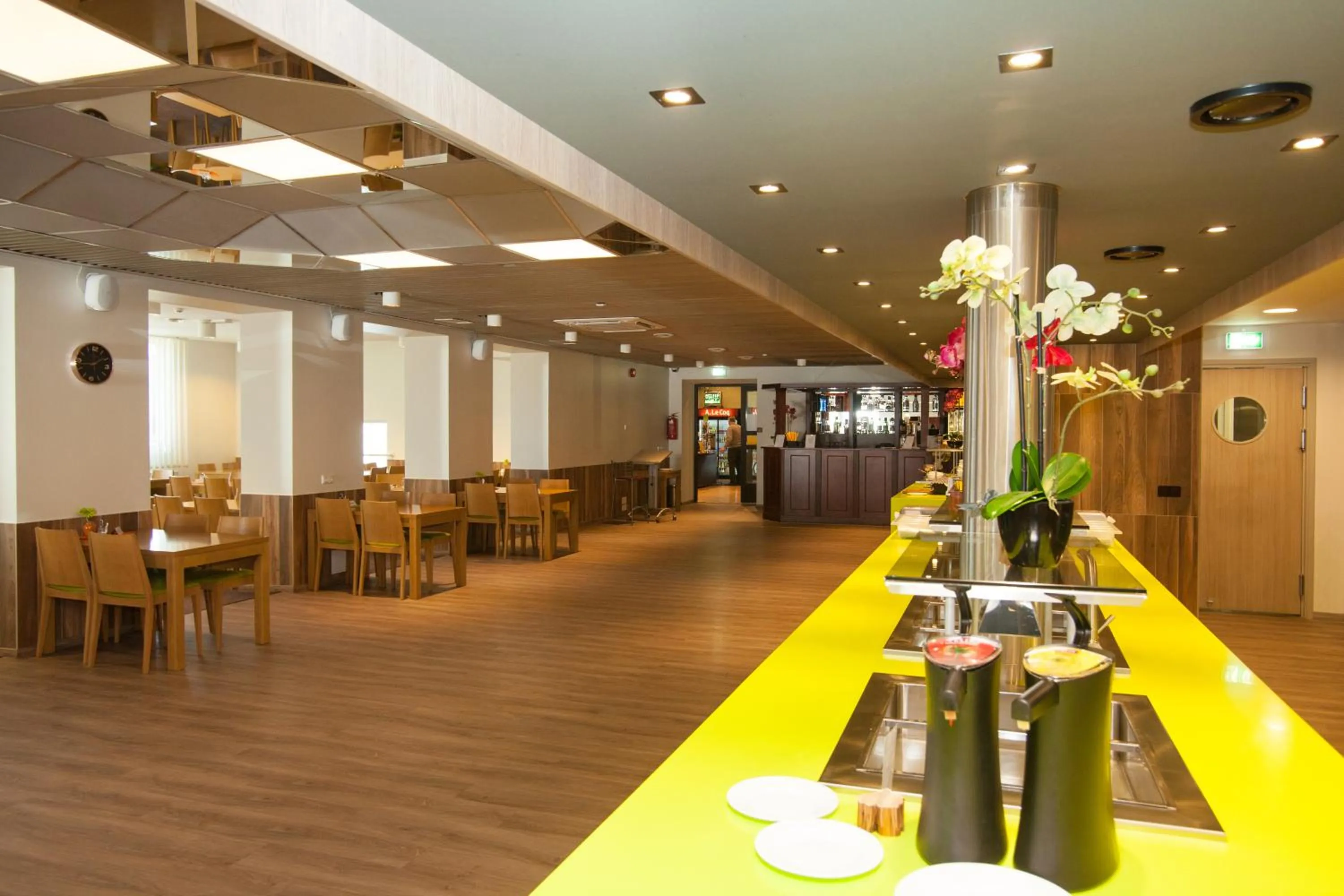 Restaurant/places to eat in Viiking Spa Hotel