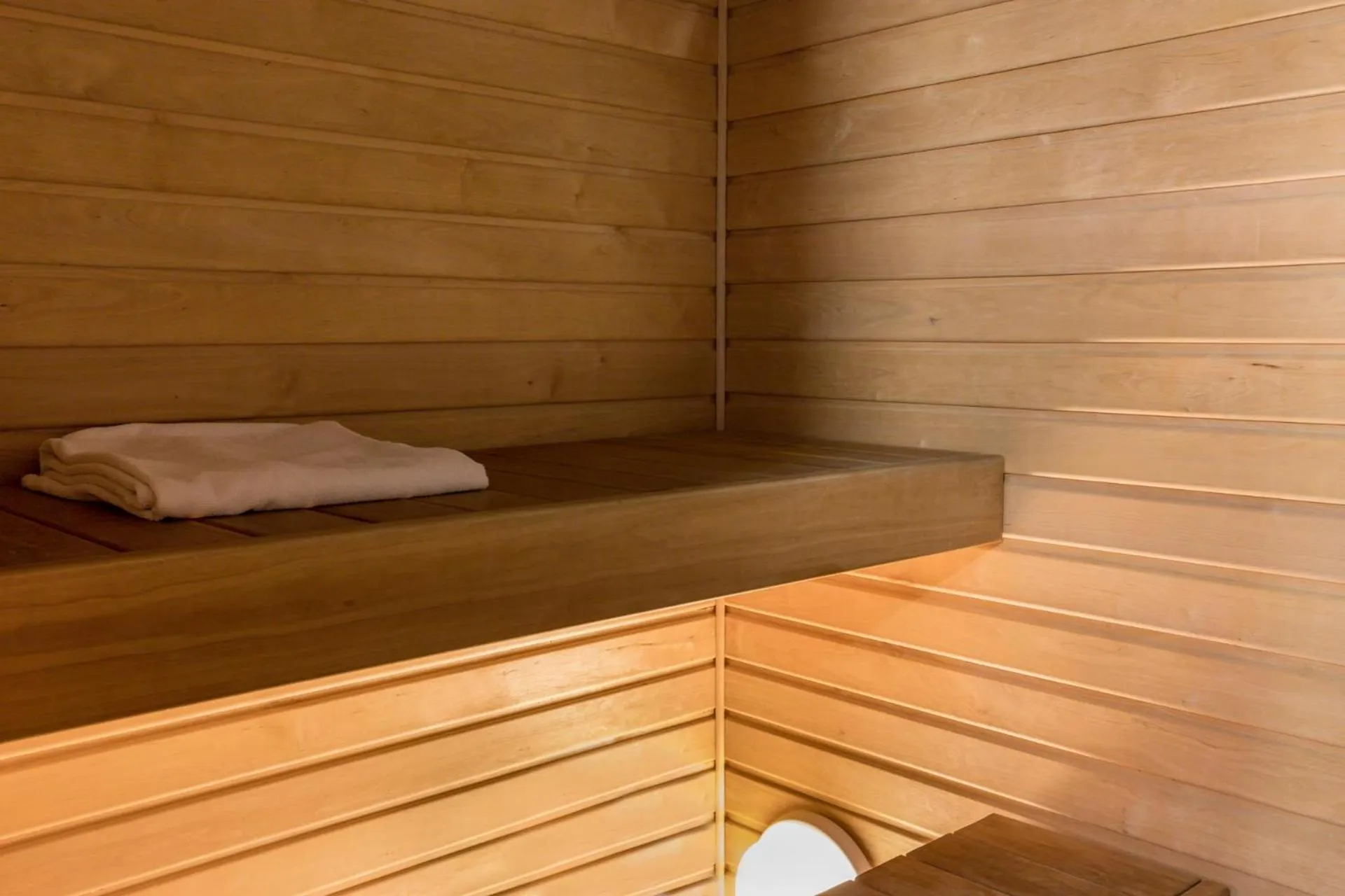 Shower in Viiking Spa Hotel