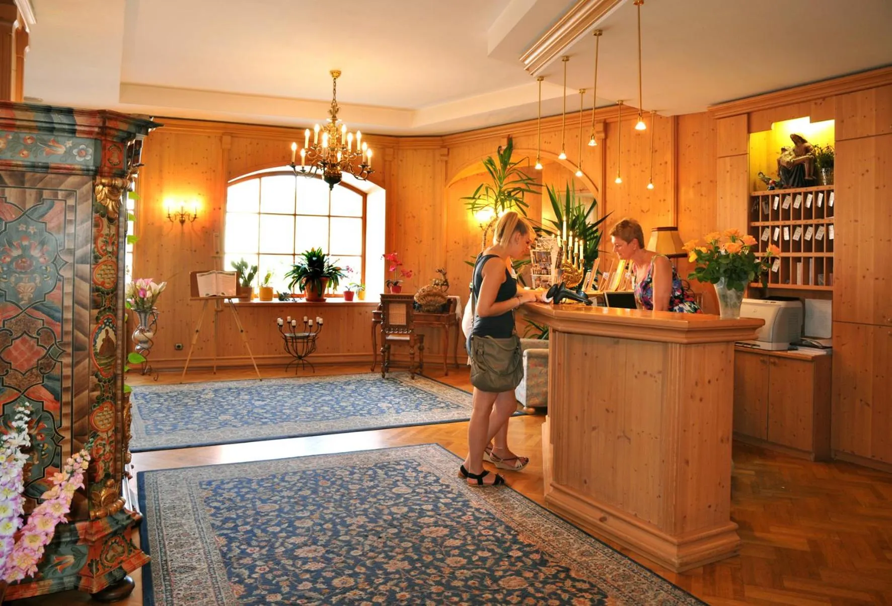 People in Hotel Zum Goldenen Hirschen