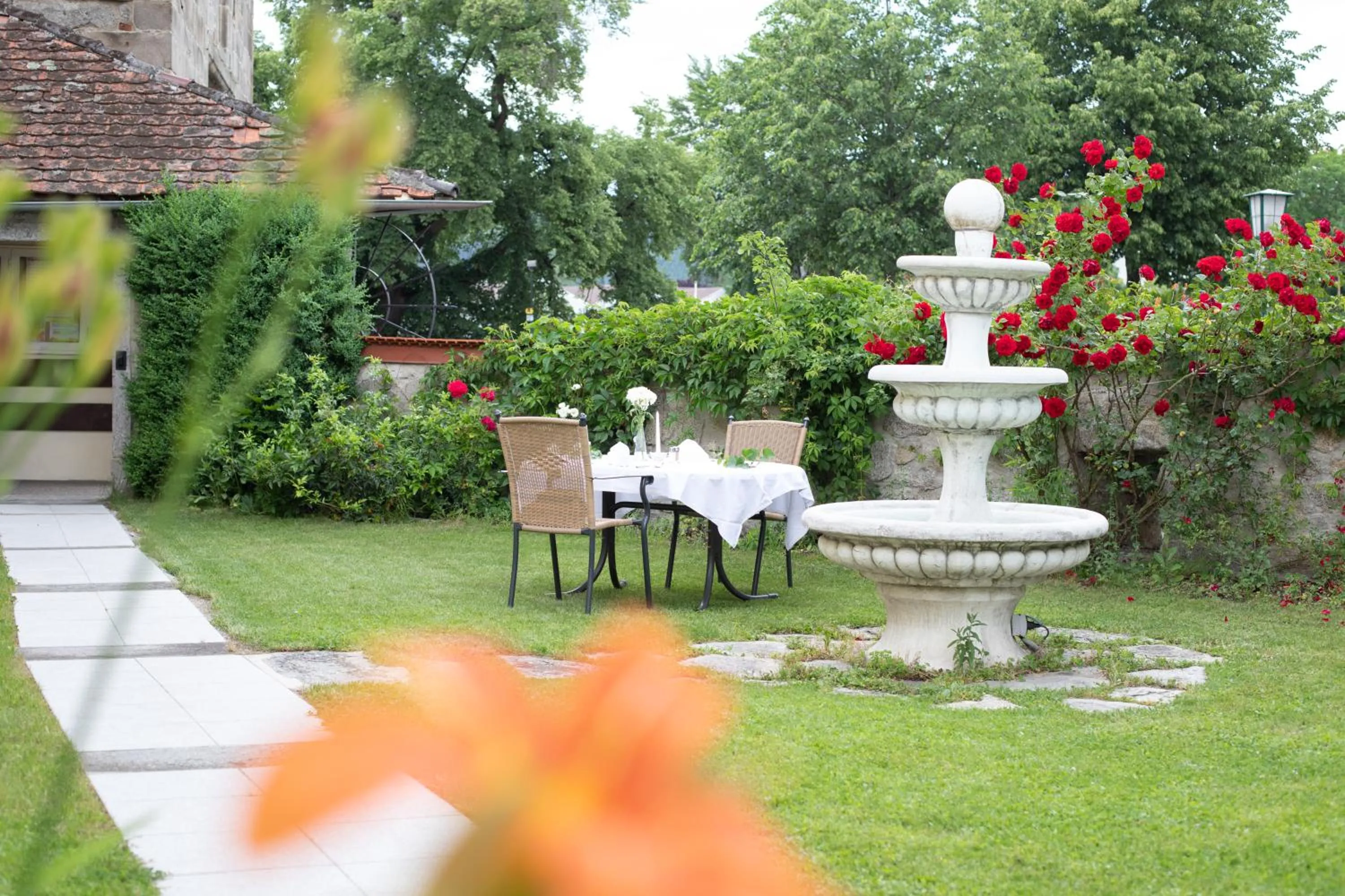 Garden in Hotel Zum Goldenen Hirschen