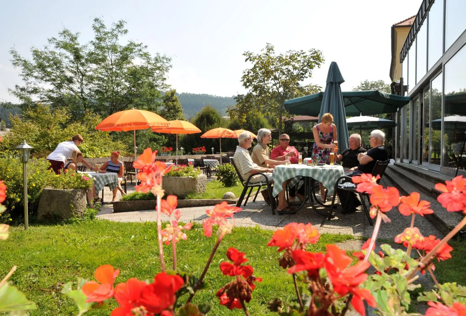 People in Hotel Zum Goldenen Hirschen