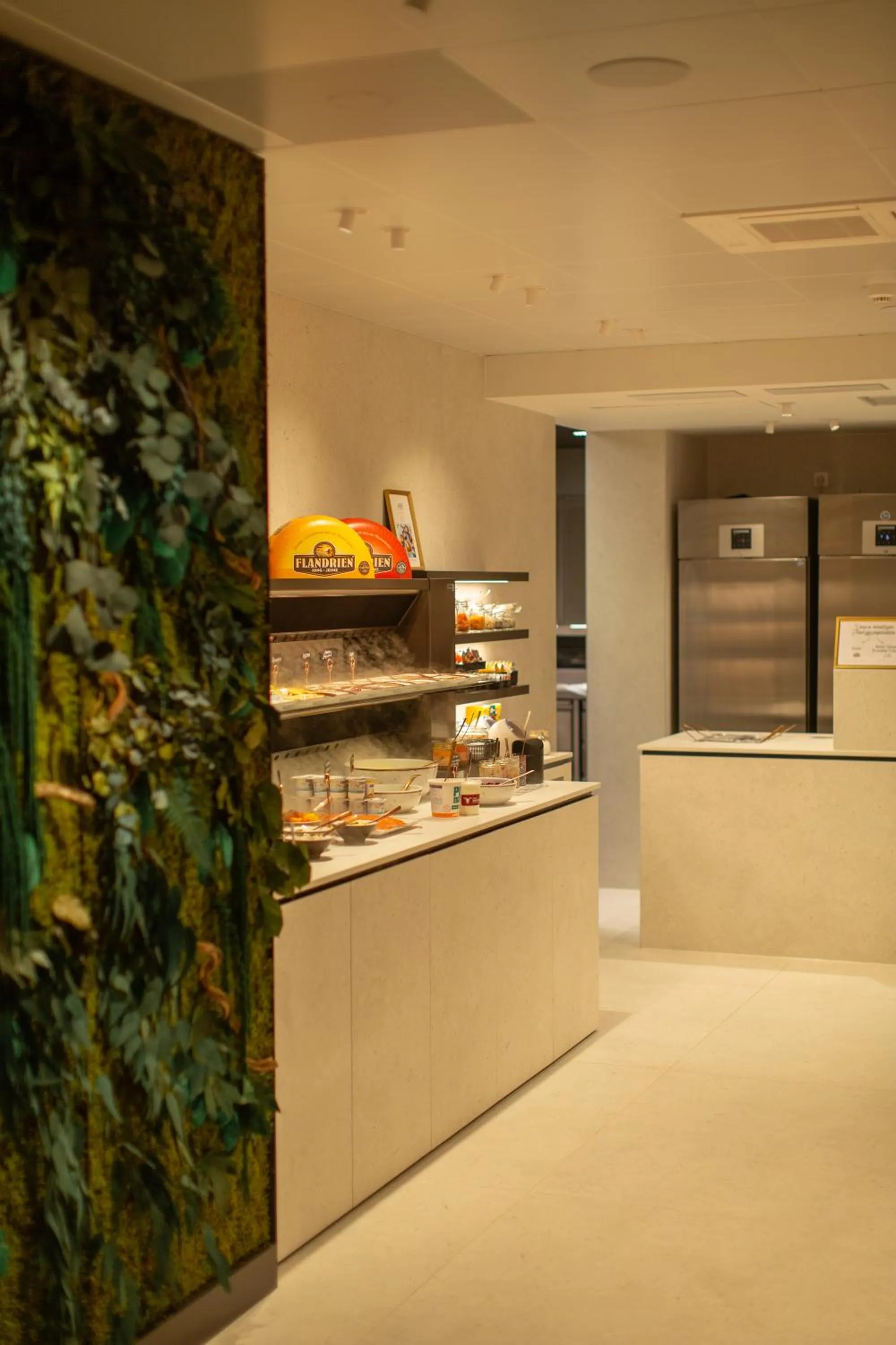 Breakfast in Ariane Hotel