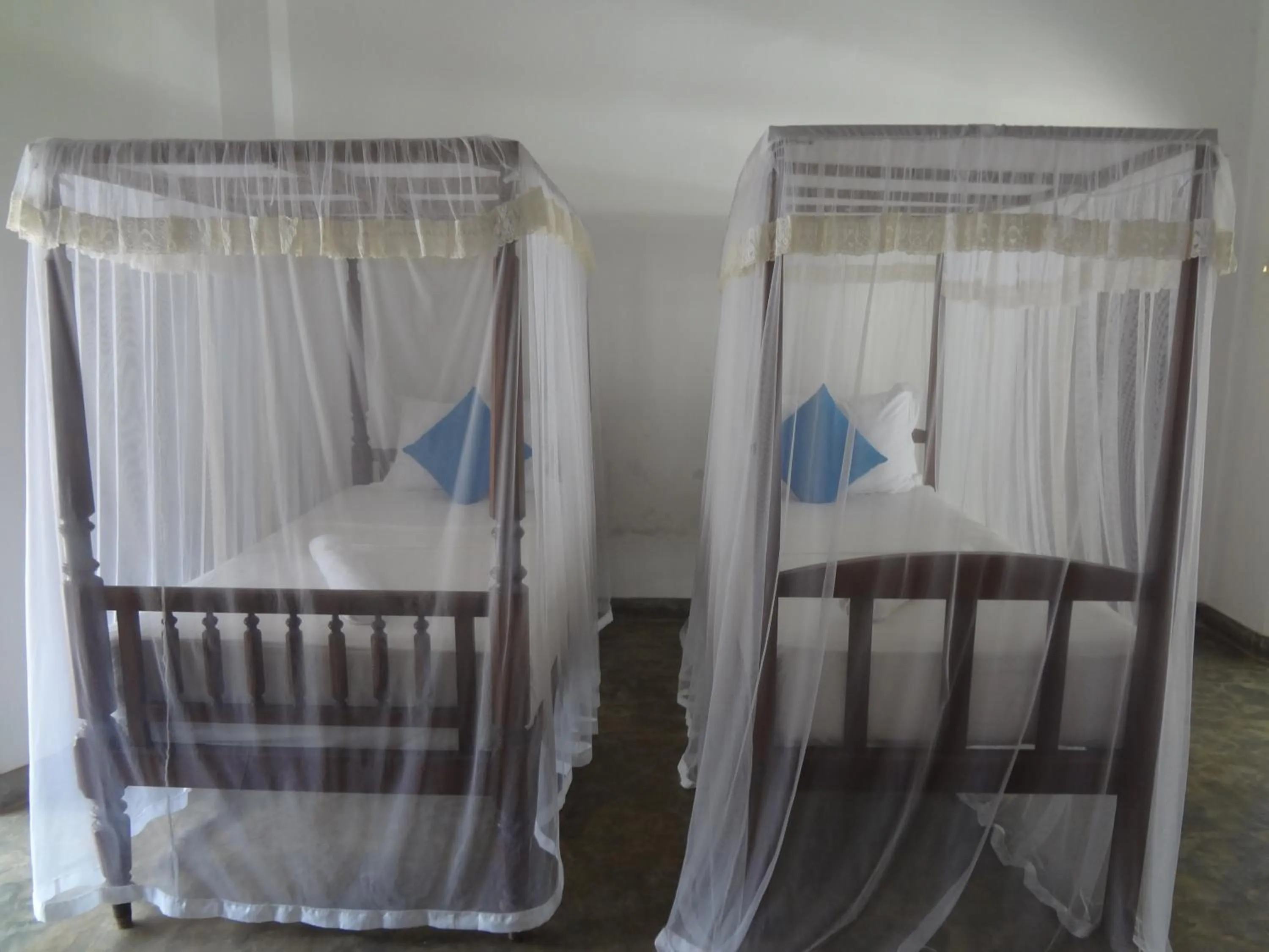 Photo of the whole room, Bed in Thamaya Heritance Tangalle