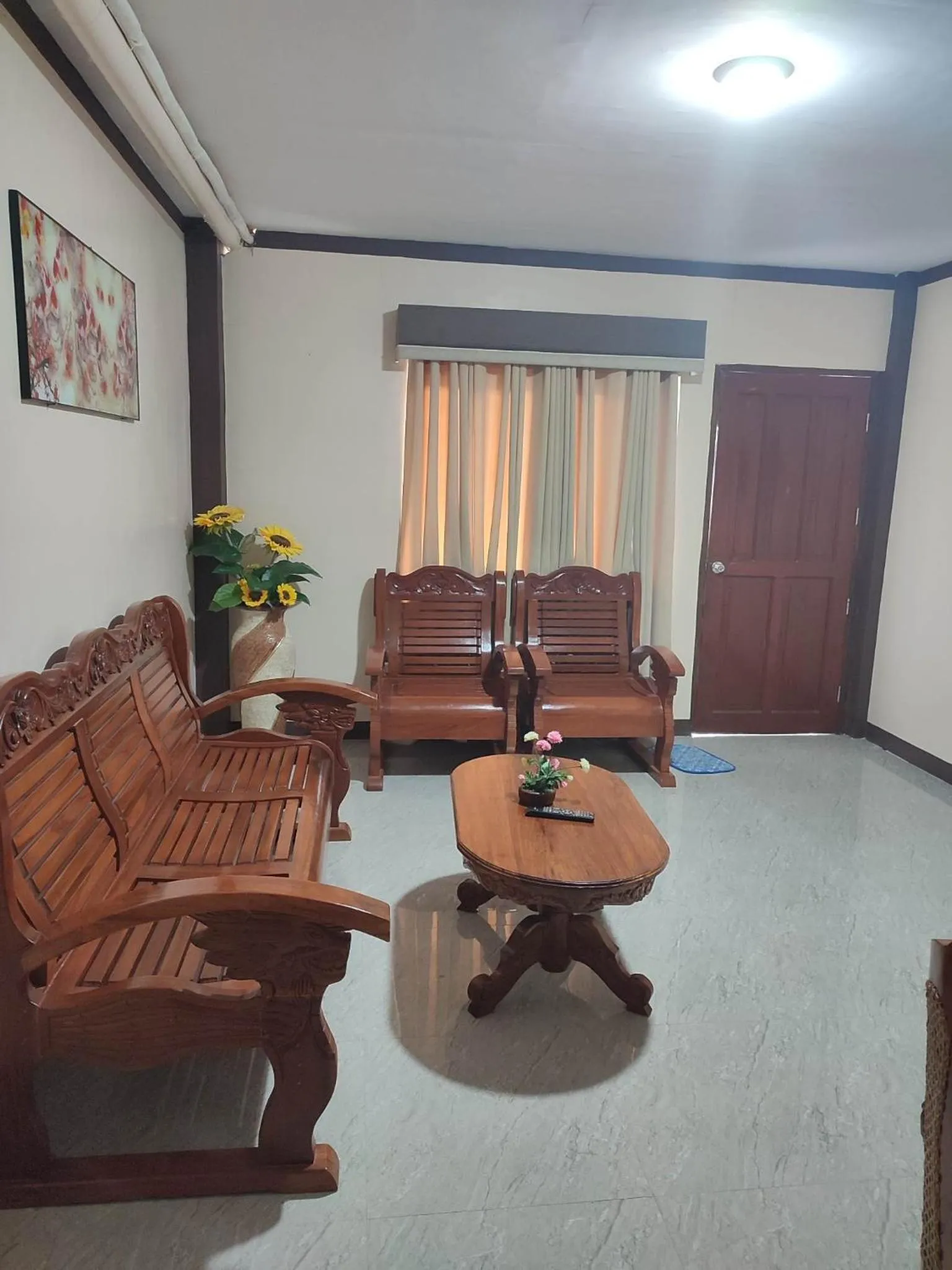 D'Mariners Inn Hotel