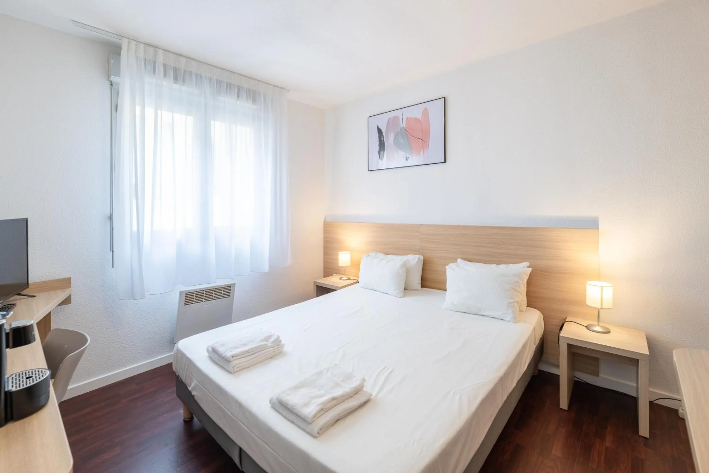 Bedroom, Bed in Residhotel St Etienne Centre