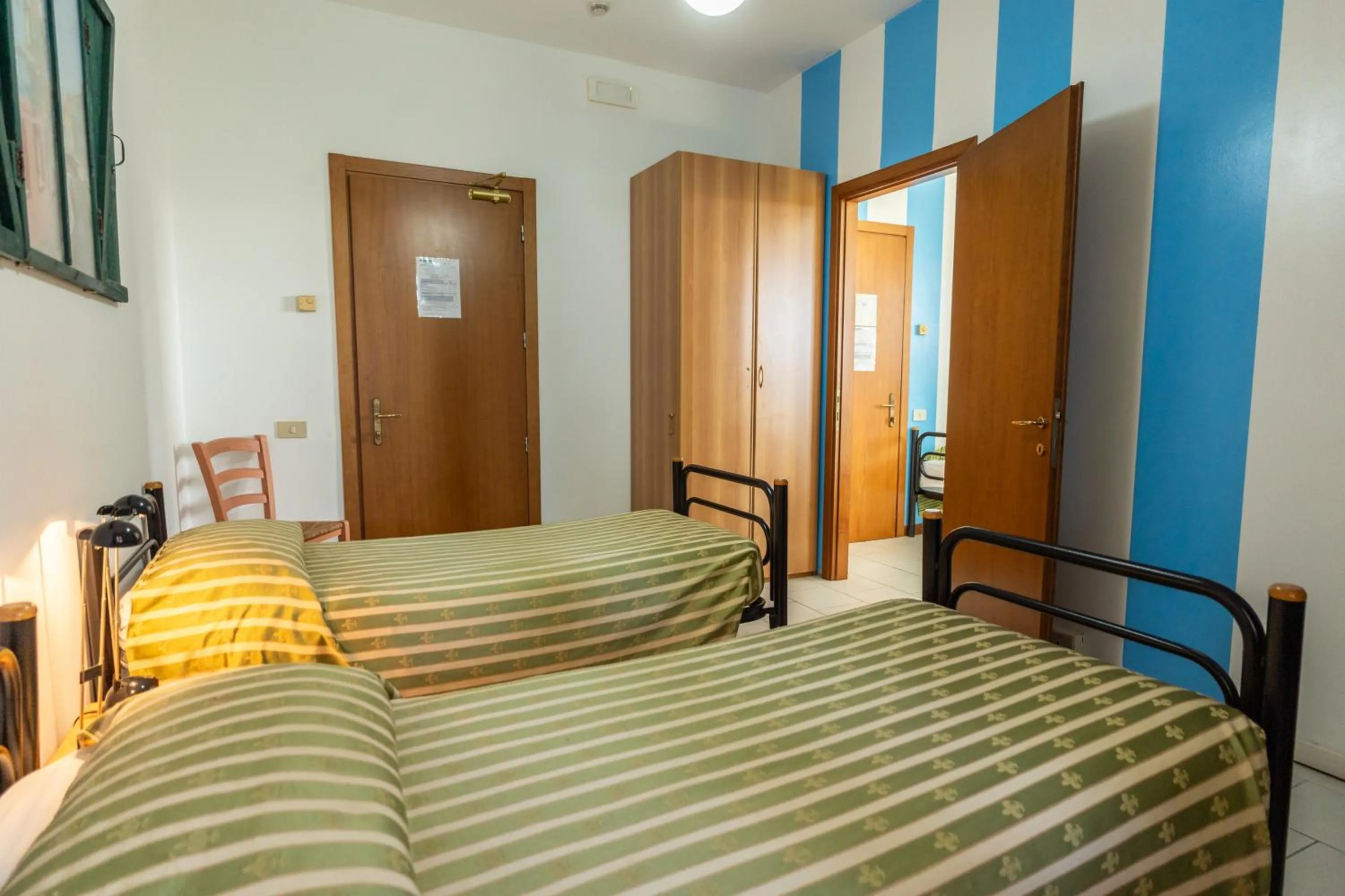 Bed in Hotel Il Lato Azzurro - Isola di Sant'Erasmo - NO VEHICLES ACCESS