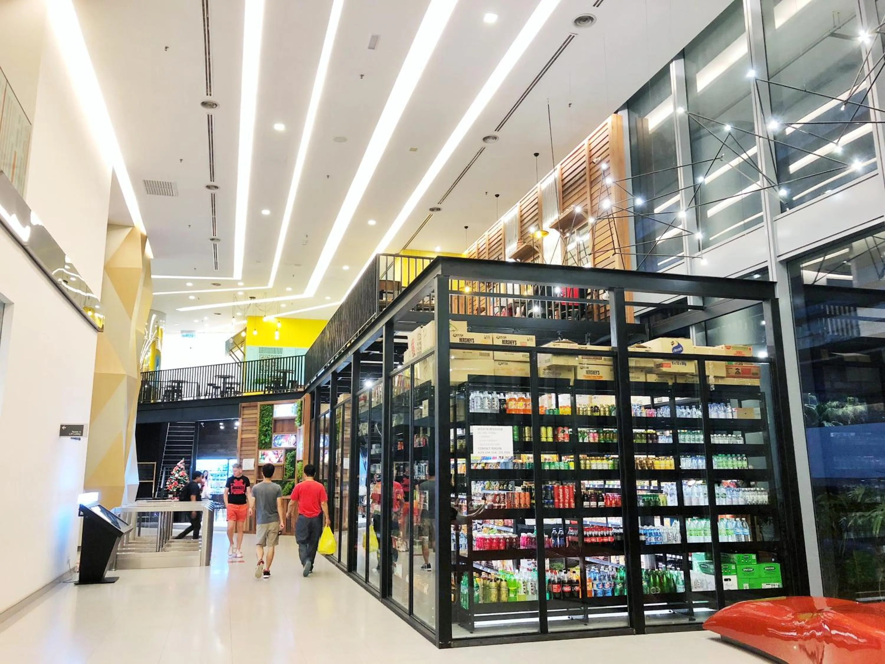 Restaurant/places to eat in Summer Suites KLCC Apartments by soulasia