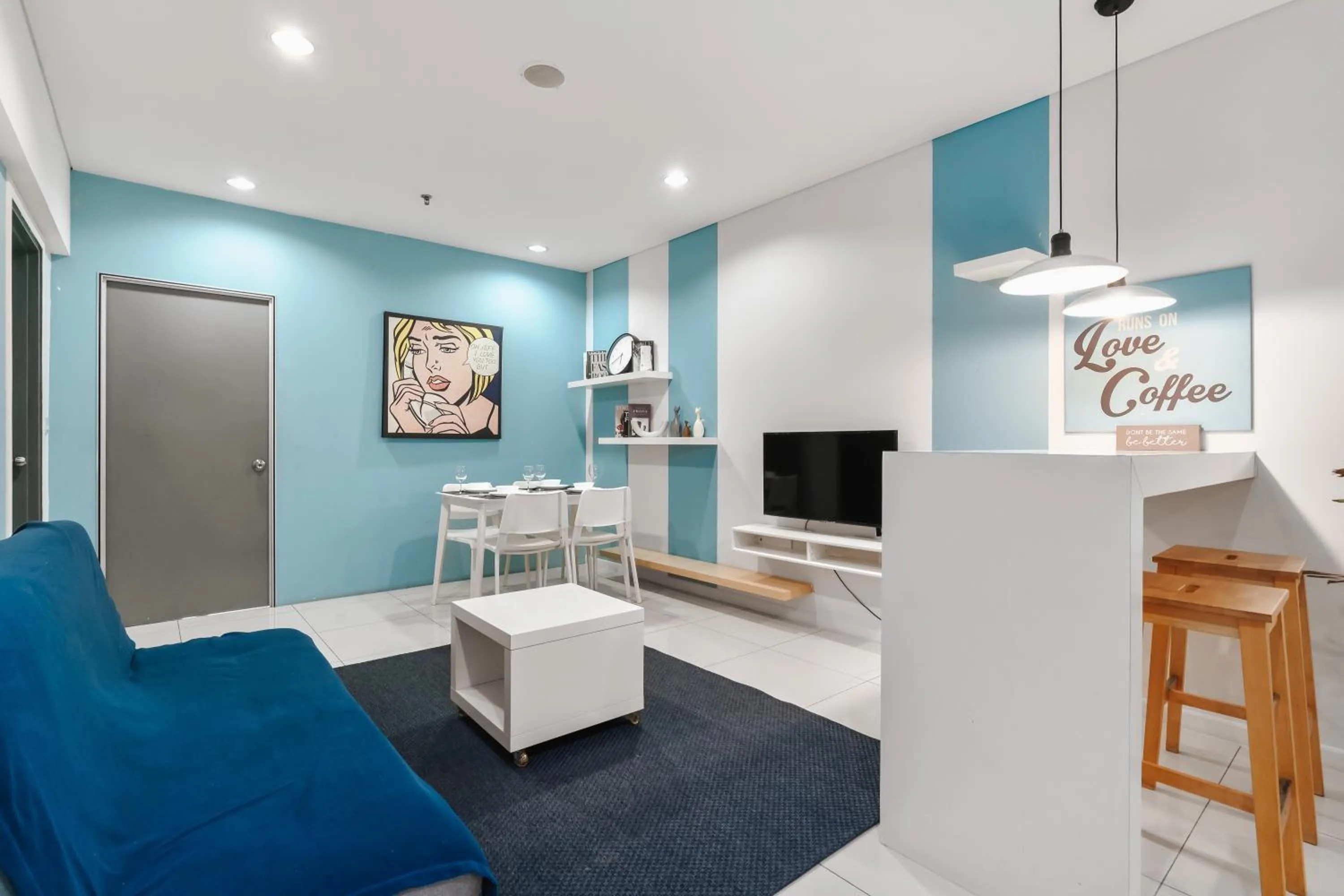 Living room in Summer Suites KLCC Apartments by soulasia