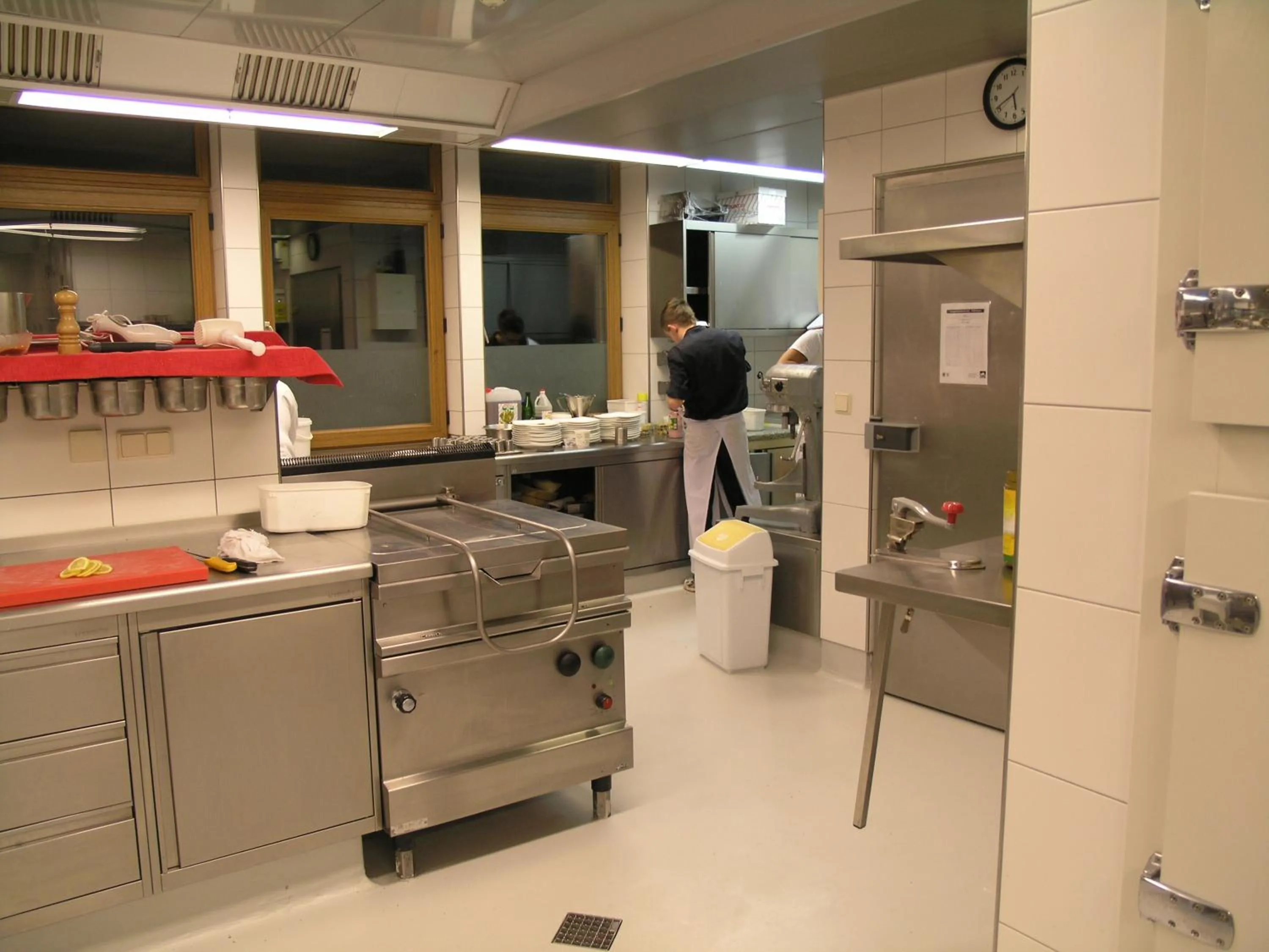 kitchen in Parkhotel Sölden