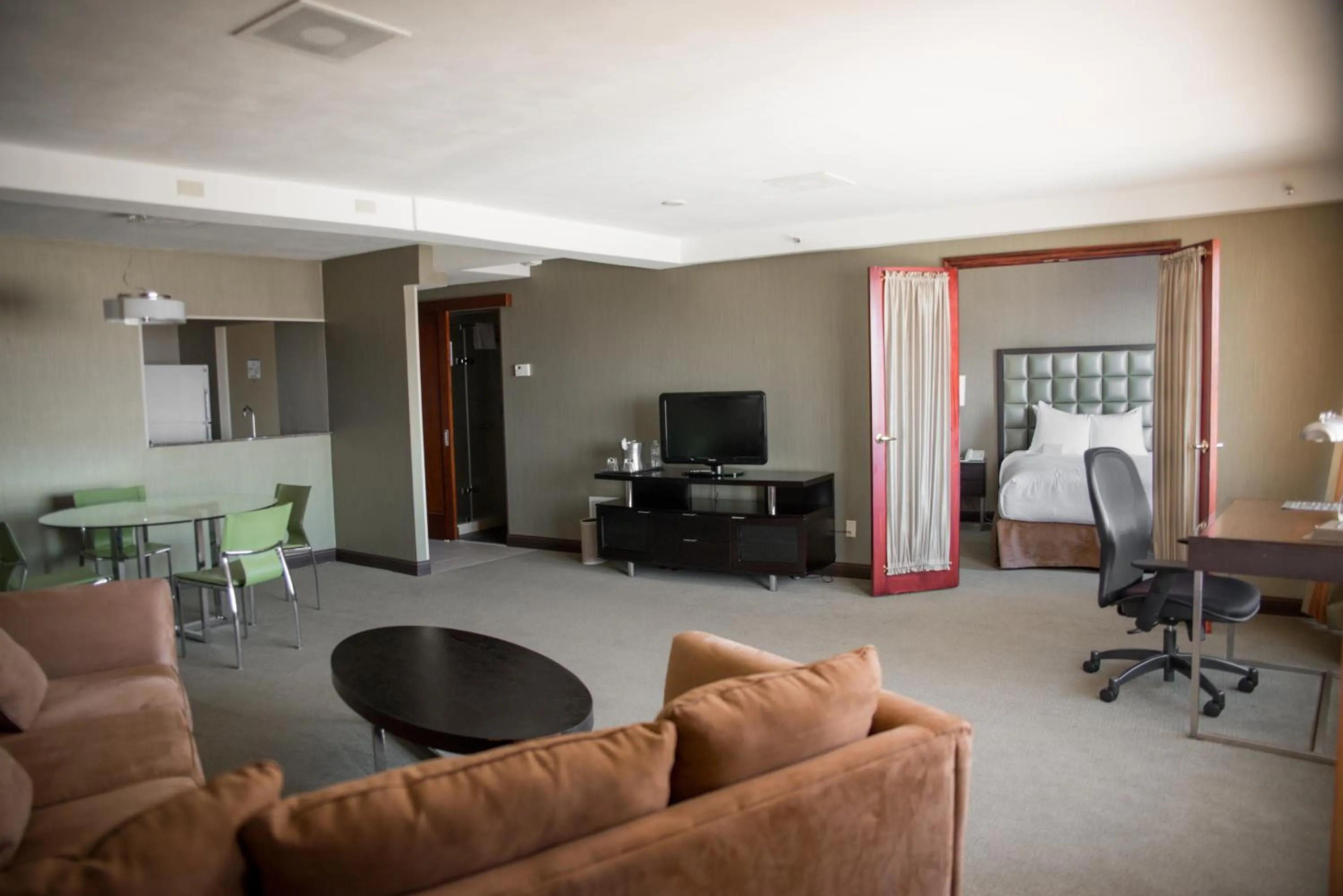 Photo of the whole room in Wyndham Springfield City Centre