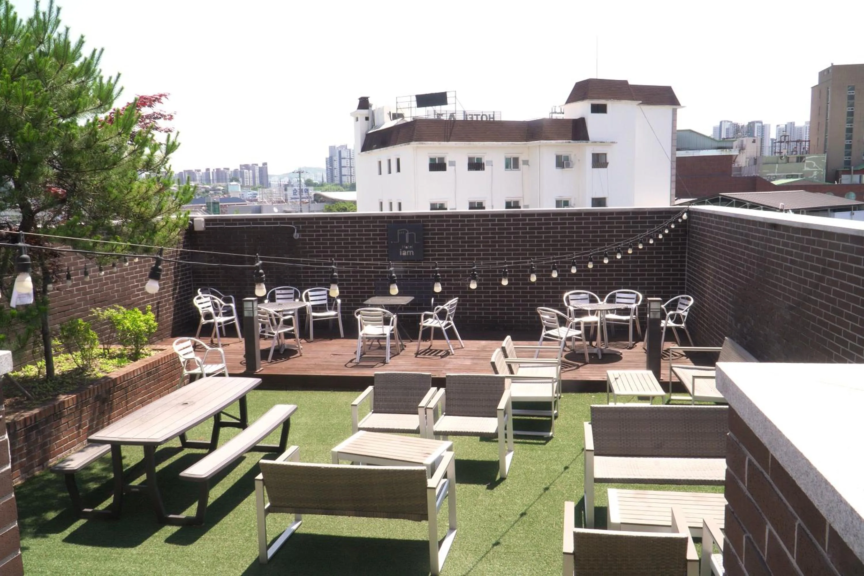 Property building in Hotel Iam