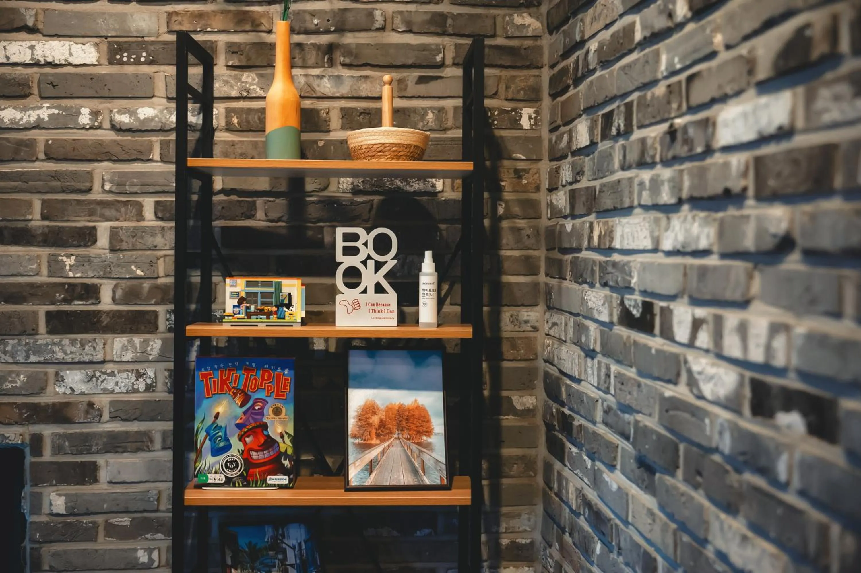 Restaurant/places to eat in Hotel Iam