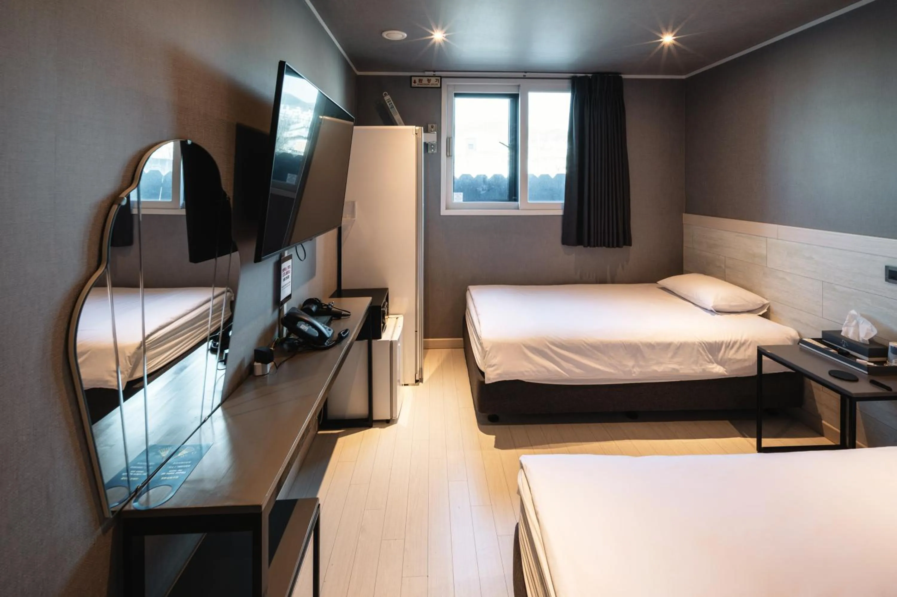 Bedroom, Bed in Hotel Iam