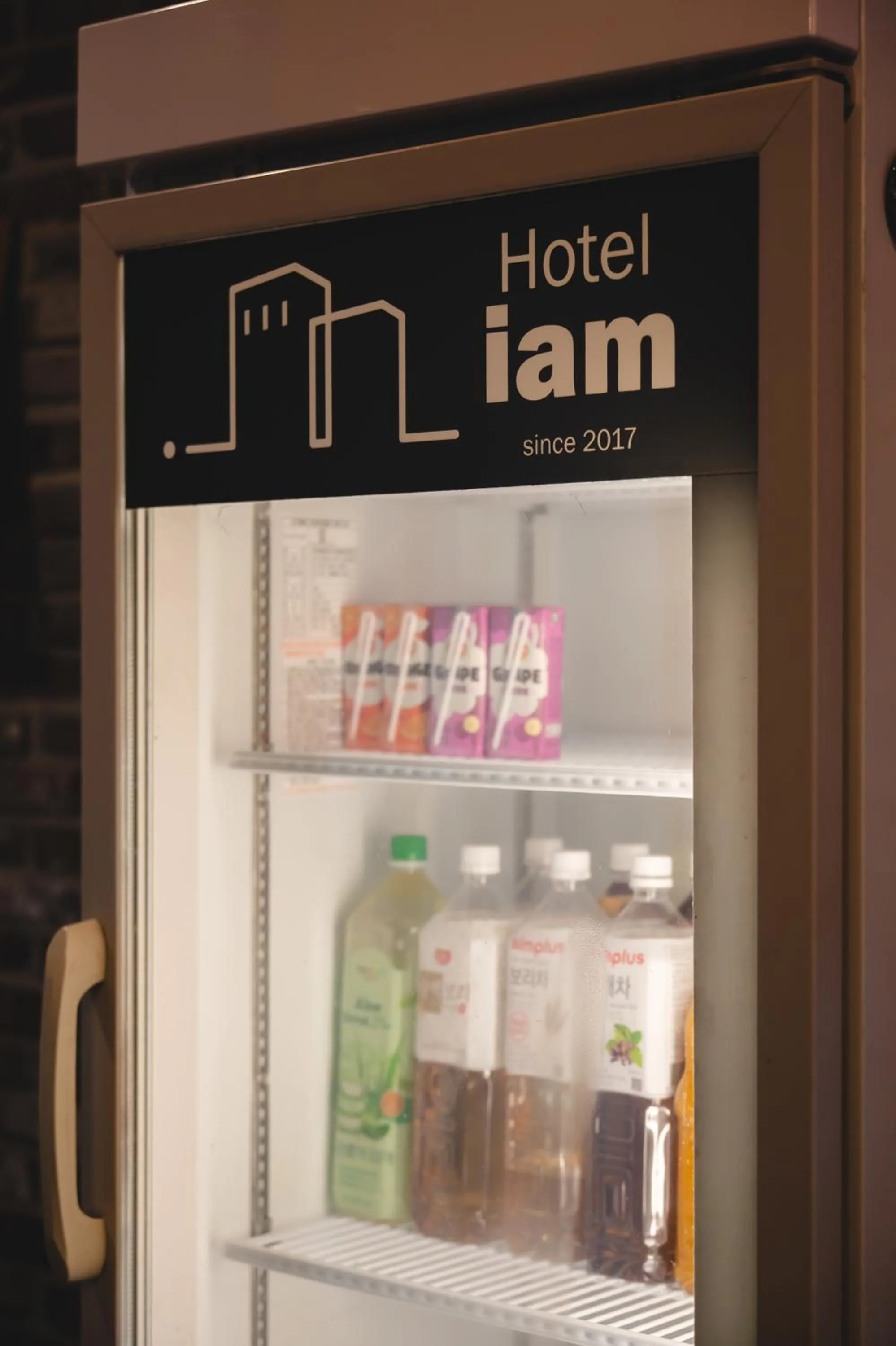 Restaurant/places to eat in Hotel Iam