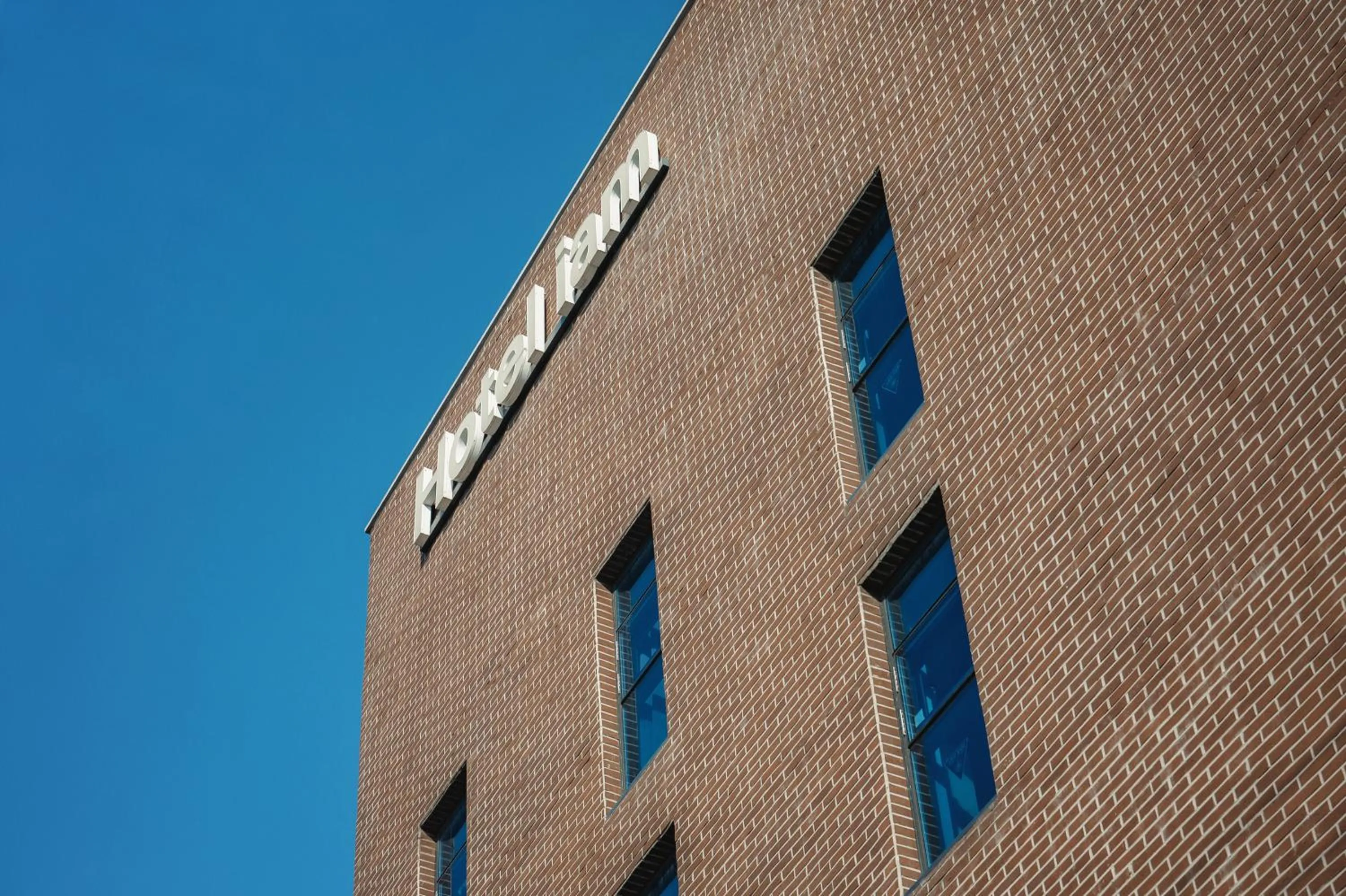 Property building in Hotel Iam