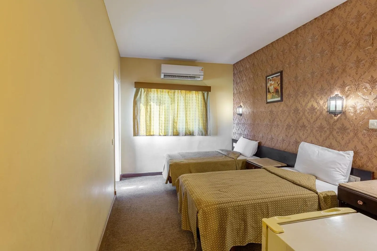 Bed in St George Hotel Cairo