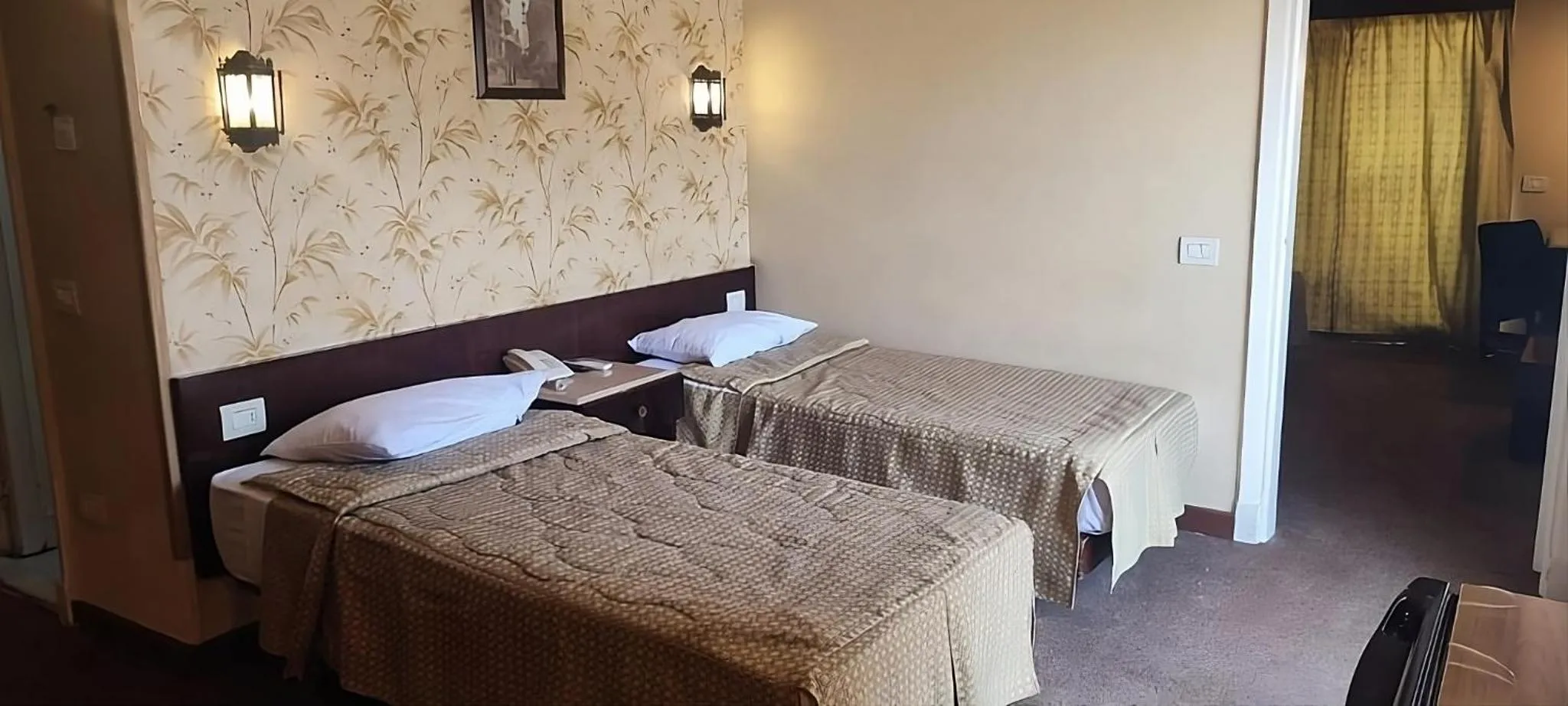 Photo of the whole room, Bed in St George Hotel Cairo