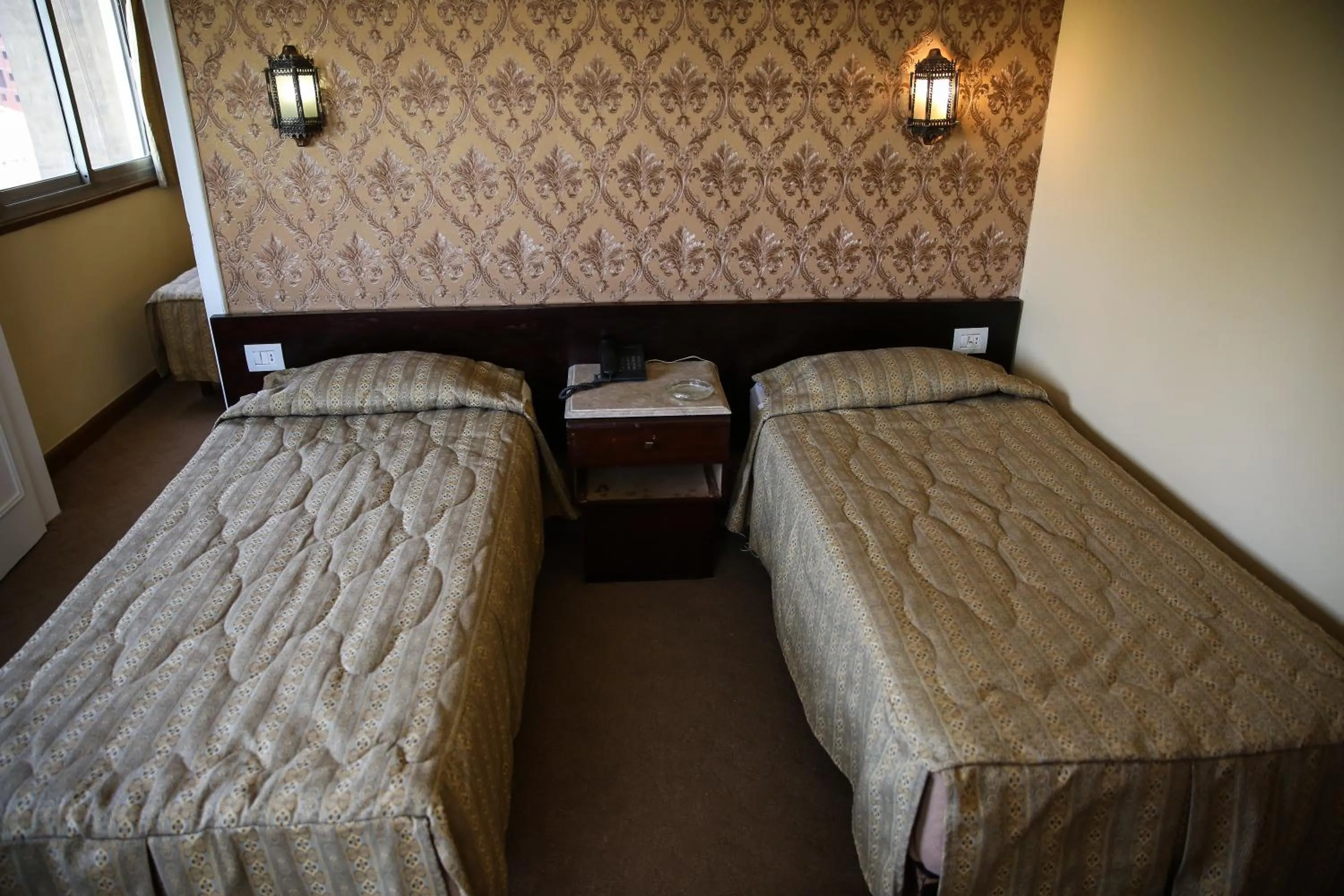 Bedroom, Bed in St George Hotel Cairo