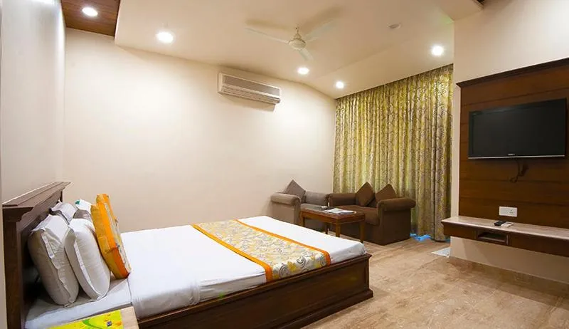 Photo of the whole room in Hotel Silver Oak