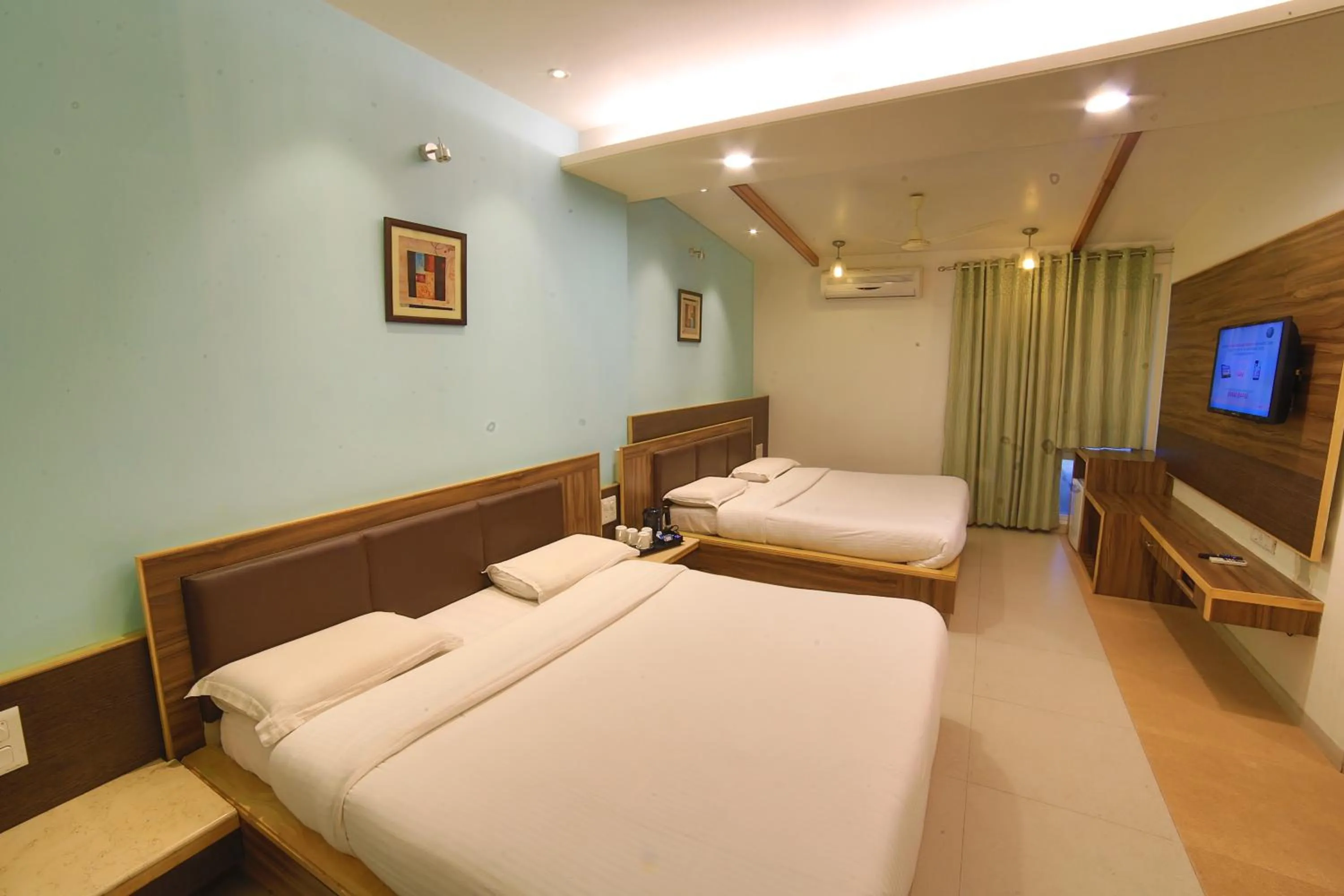 Bedroom in Hotel Silver Oak