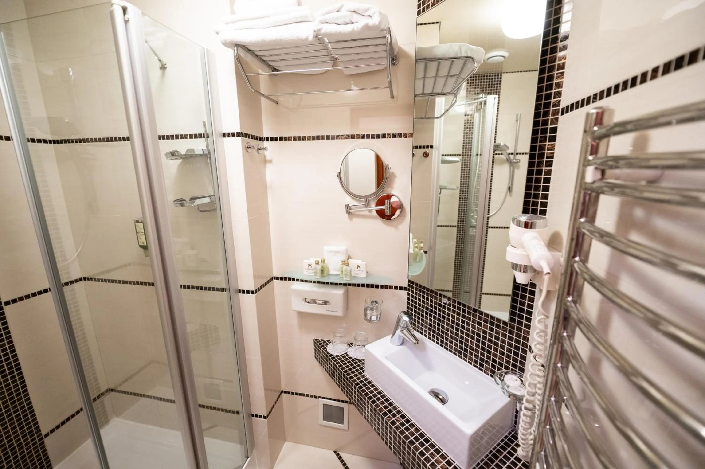 Shower in Citadel Inn Gastro Boutique Hotel - Готель Цитадель Львів