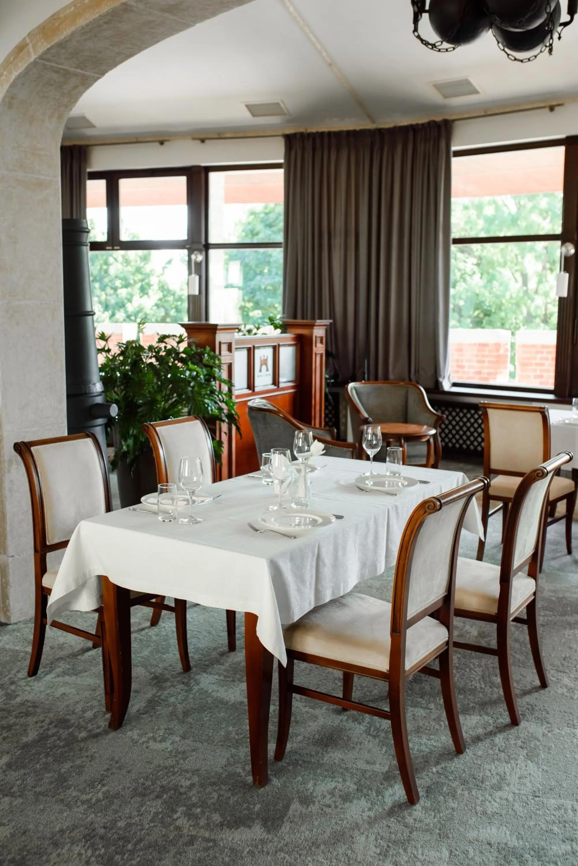 Restaurant/places to eat in Citadel Inn Gastro Boutique Hotel - Готель Цитадель Львів