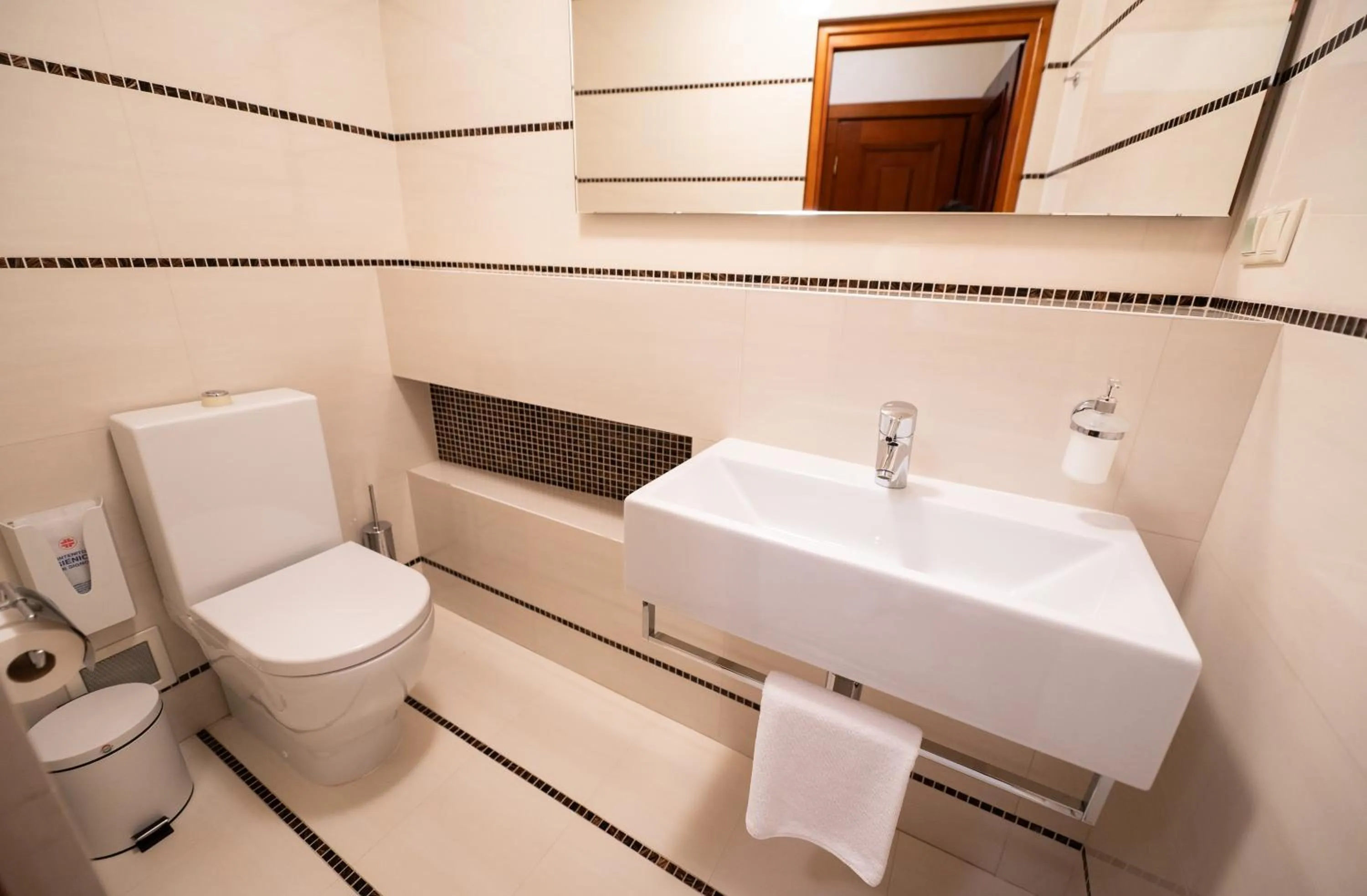 Toilet in Citadel Inn Gastro Boutique Hotel - Готель Цитадель Львів