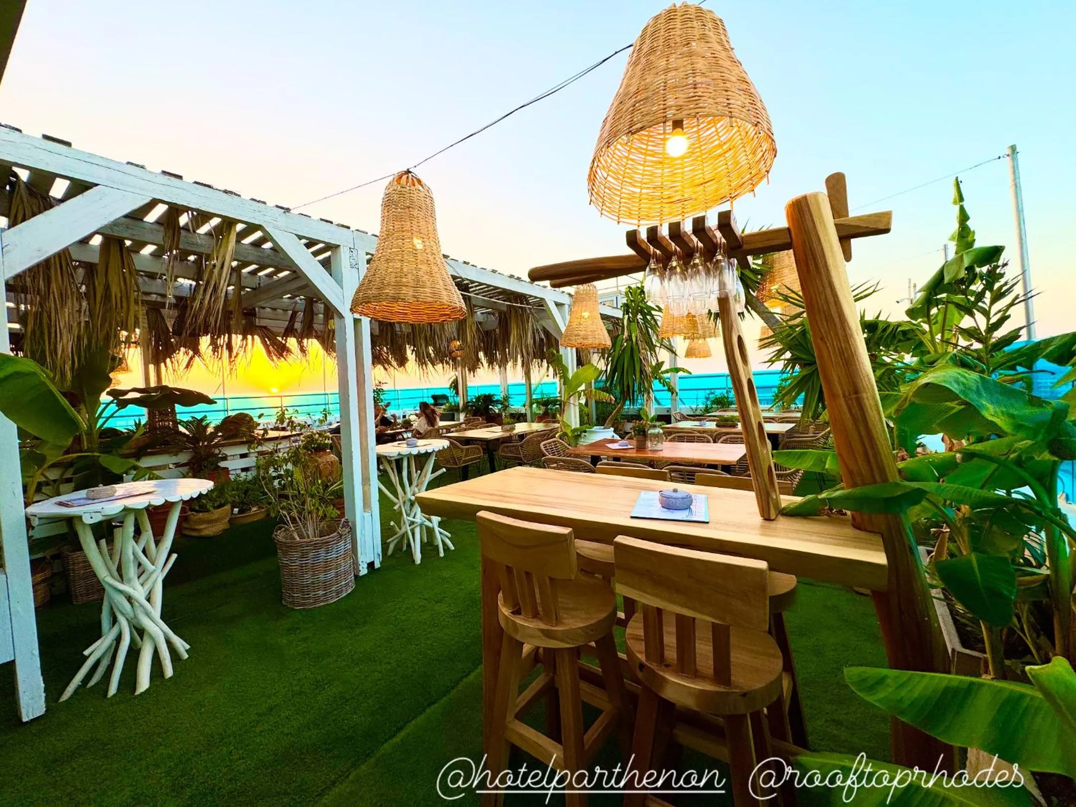 Garden in Hotel Parthenon Rodos city