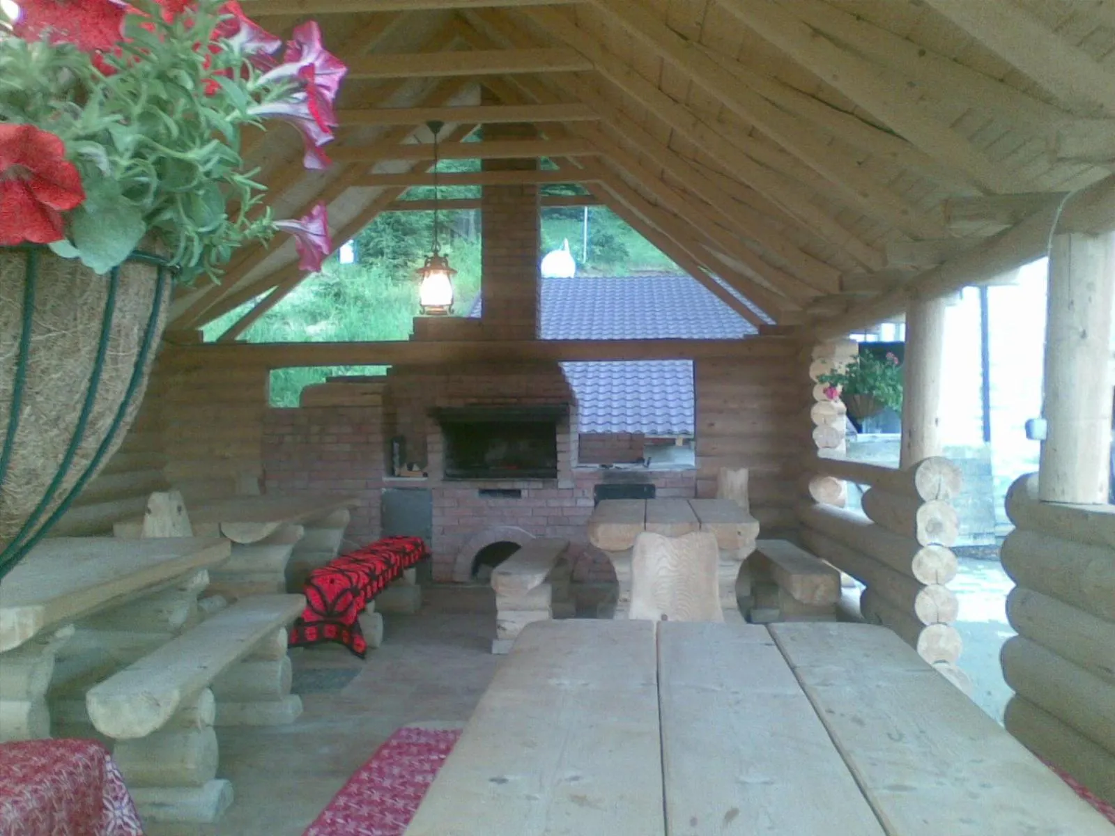 BBQ facilities in Pension Perla Bucovinei