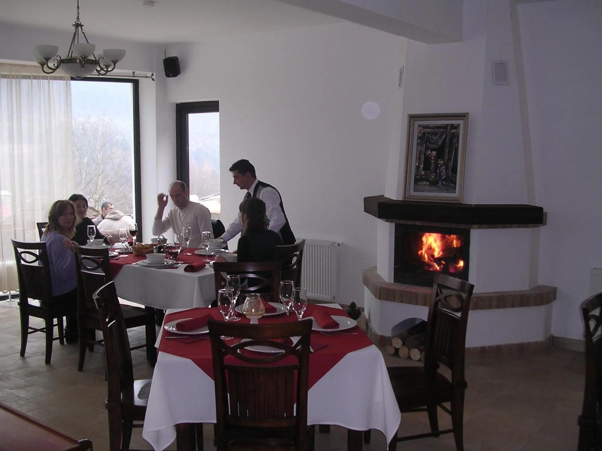 Restaurant/places to eat in Pension Perla Bucovinei